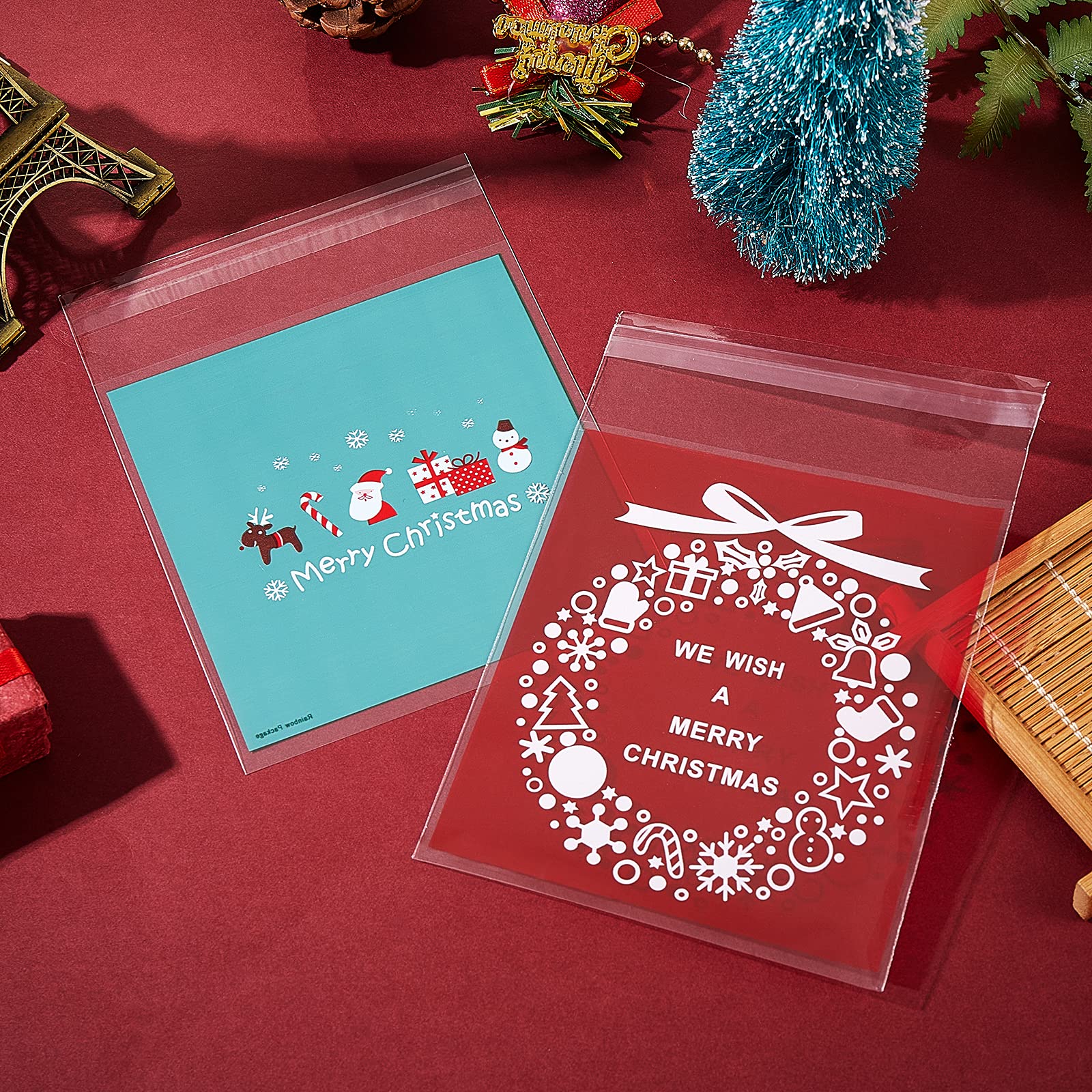BEEFLYING 400pcs Clear Christmas Cellophane Bags - Small Self-Adhesive Treat Bags for Holiday Candy, Cookie & Gift Wrapping - Perfect for Christmas Parties, Stocking Stuffers & DIY Treat Favors