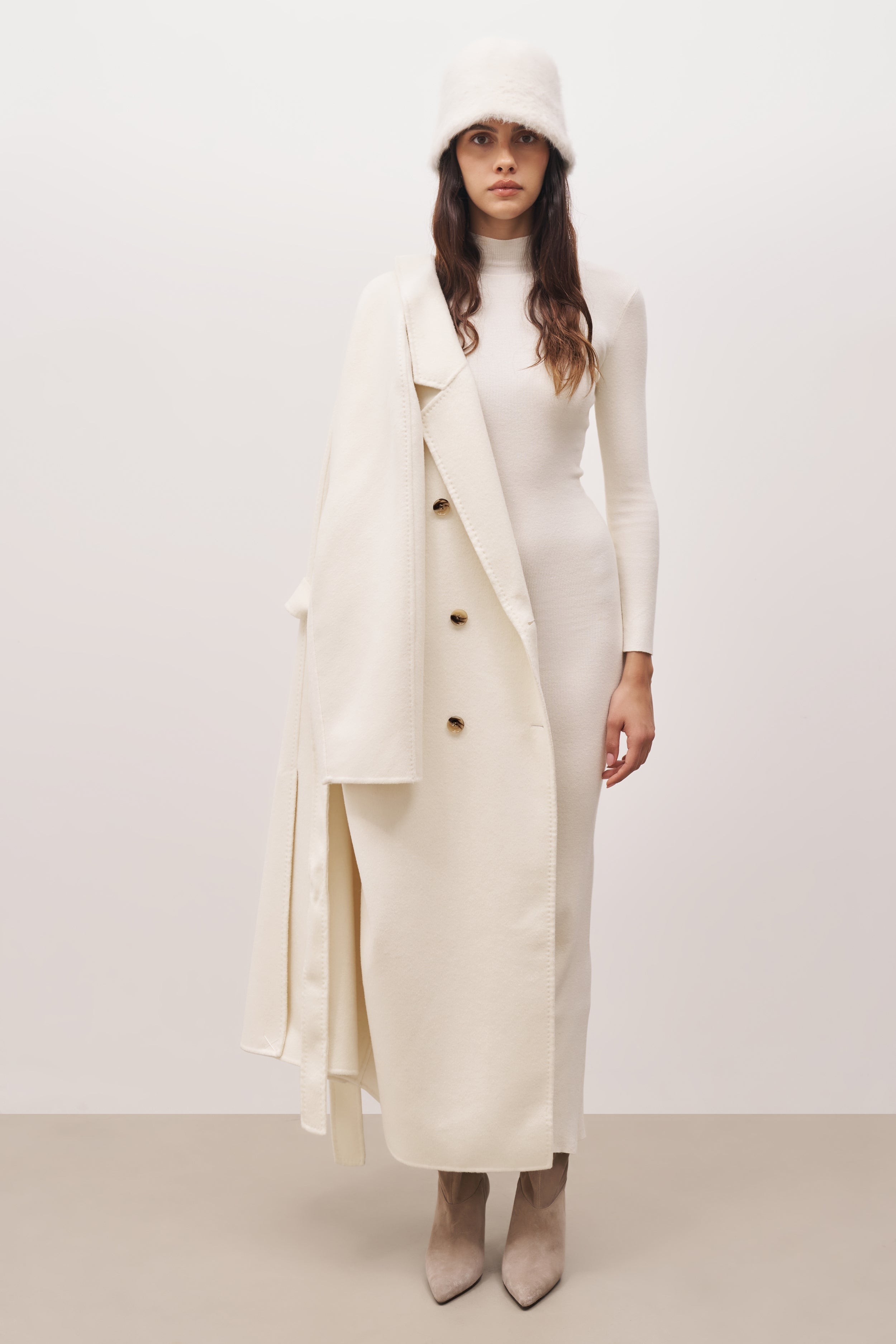 Elegant Fine Knit Maxi Dress in Cream - Perfect for Casual Outings, Beach Vacations & Summer Evenings