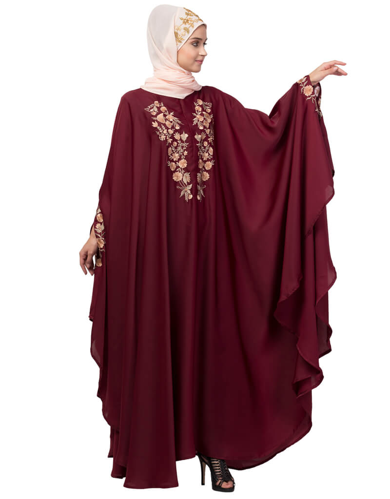 Elegant Arabic Embroidered Irani Kaftan - Maroon Neck & Sleeve Design | Perfect for Eid, Weddings & Special Occasions