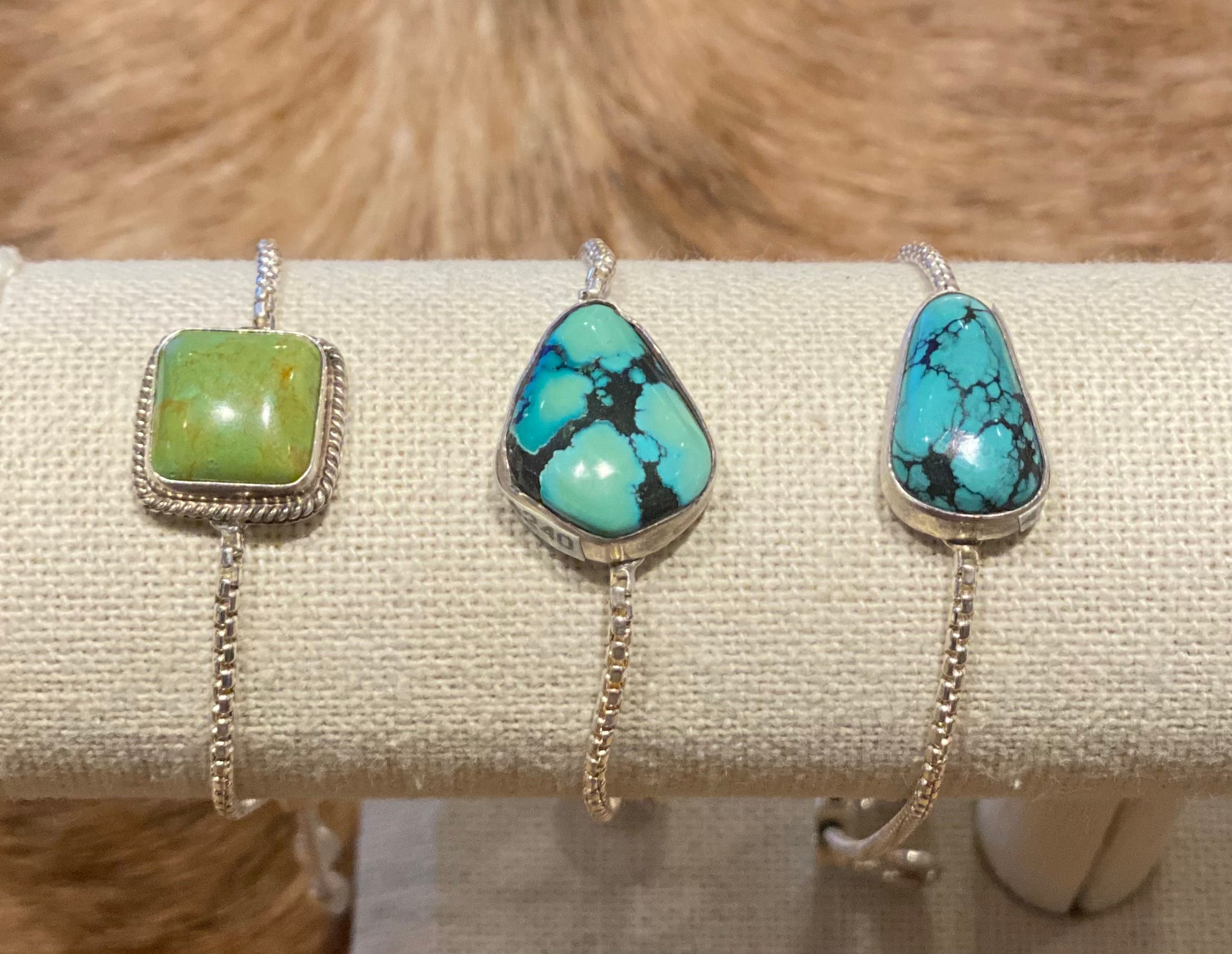 Turquoise Slide Bracelet for Women - Adjustable Beaded Stretch Bracelet - Boho Chic Jewelry for Casual Wear & Beach Outfits