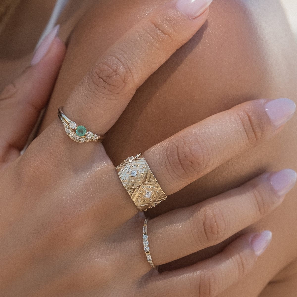 Grecian Diamond Cigar Band - Elegant Wedding Ring for Men & Women - Perfect for Engagement, Anniversary & Special Occasions