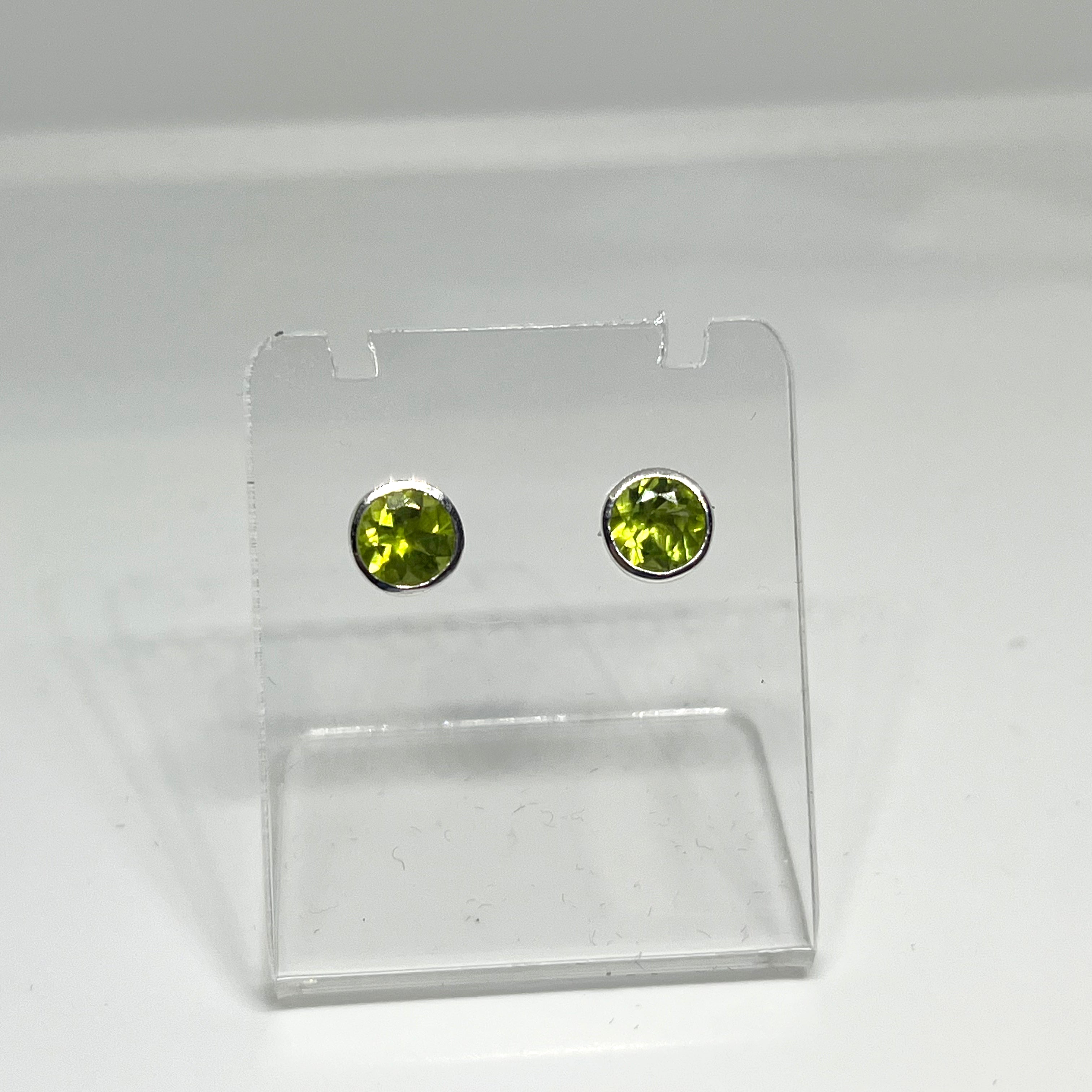 Round Faceted Gemstone Bezel Set Stud Earrings PSE003 - Elegant Jewelry for Women, Perfect for Parties, Weddings & Everyday Wear