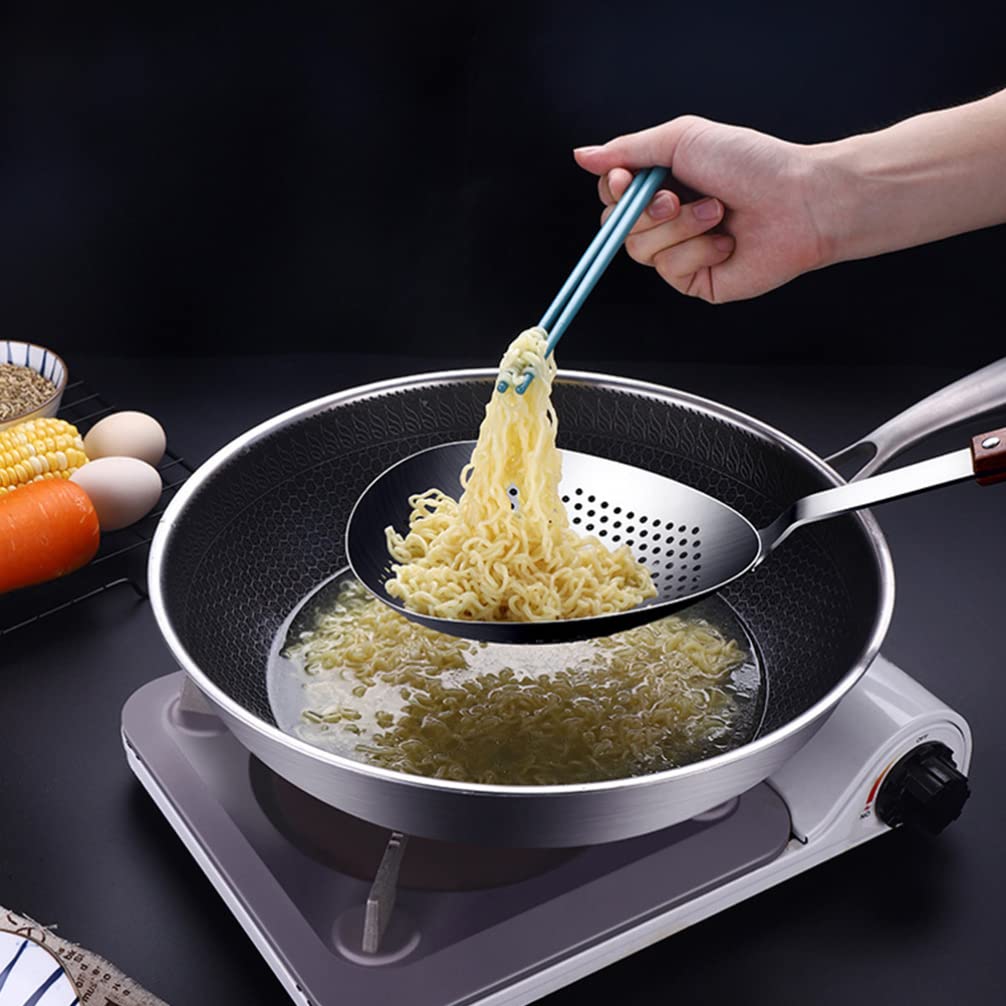 Ergonomic Stainless Steel Pepper Spoon & Noodle Strainer - Perfect for Frying, Cooking, and Kitchen Use - Durable Kitchen Accessory for Home & Restaurant