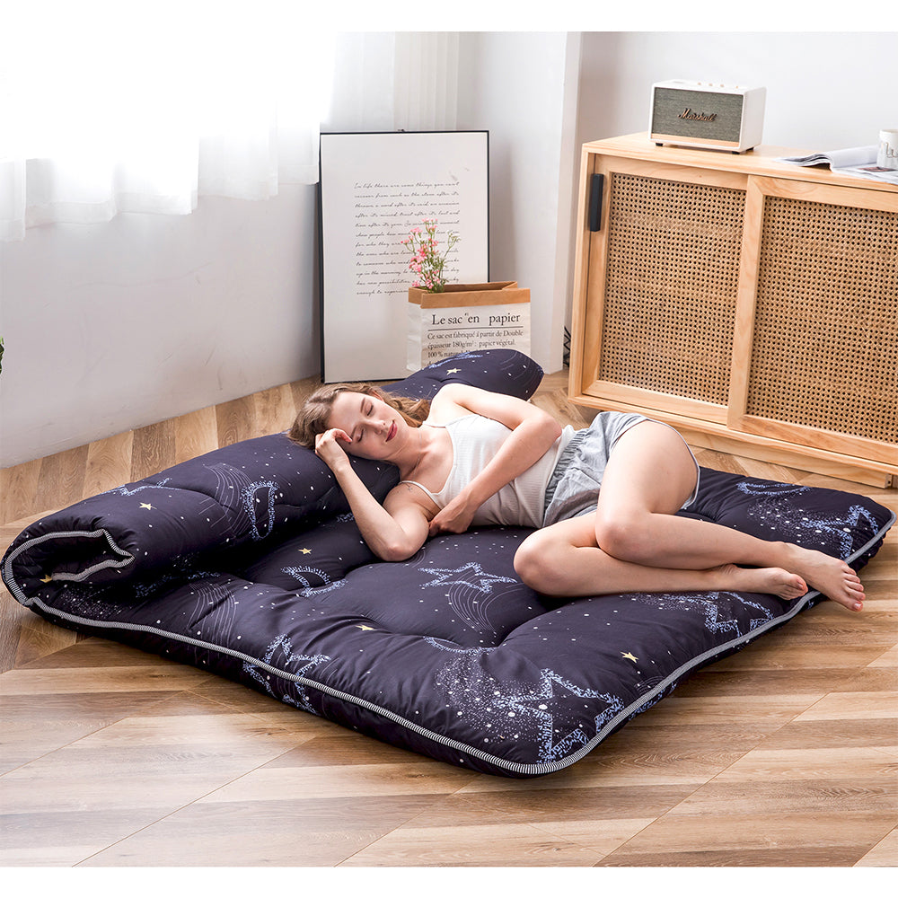MAXYOYO Japanese Futon Mattress with Moon and Star Design - Foldable Floor Sleeping Mat for Guest Bed, Dorm Room, or Meditation Space