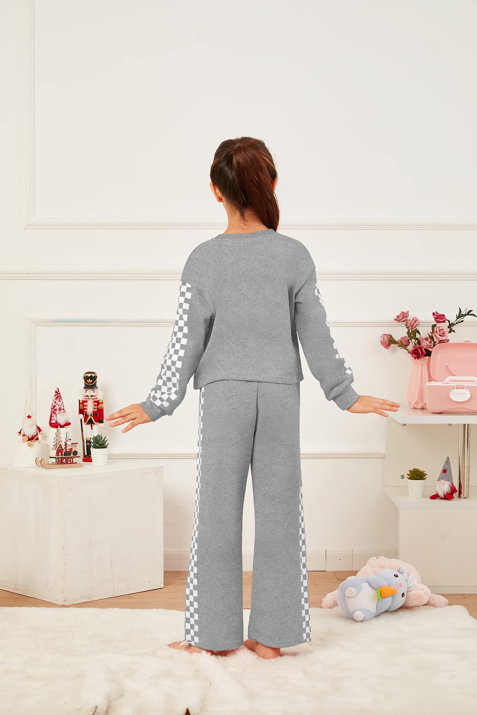 YOBECHO Girls 2-Piece Long Sleeve Sweatshirt and Sweatpants Set - Cute Casual Outfit for Ages 5-14 | Perfect for School, Playdates & Family Outings