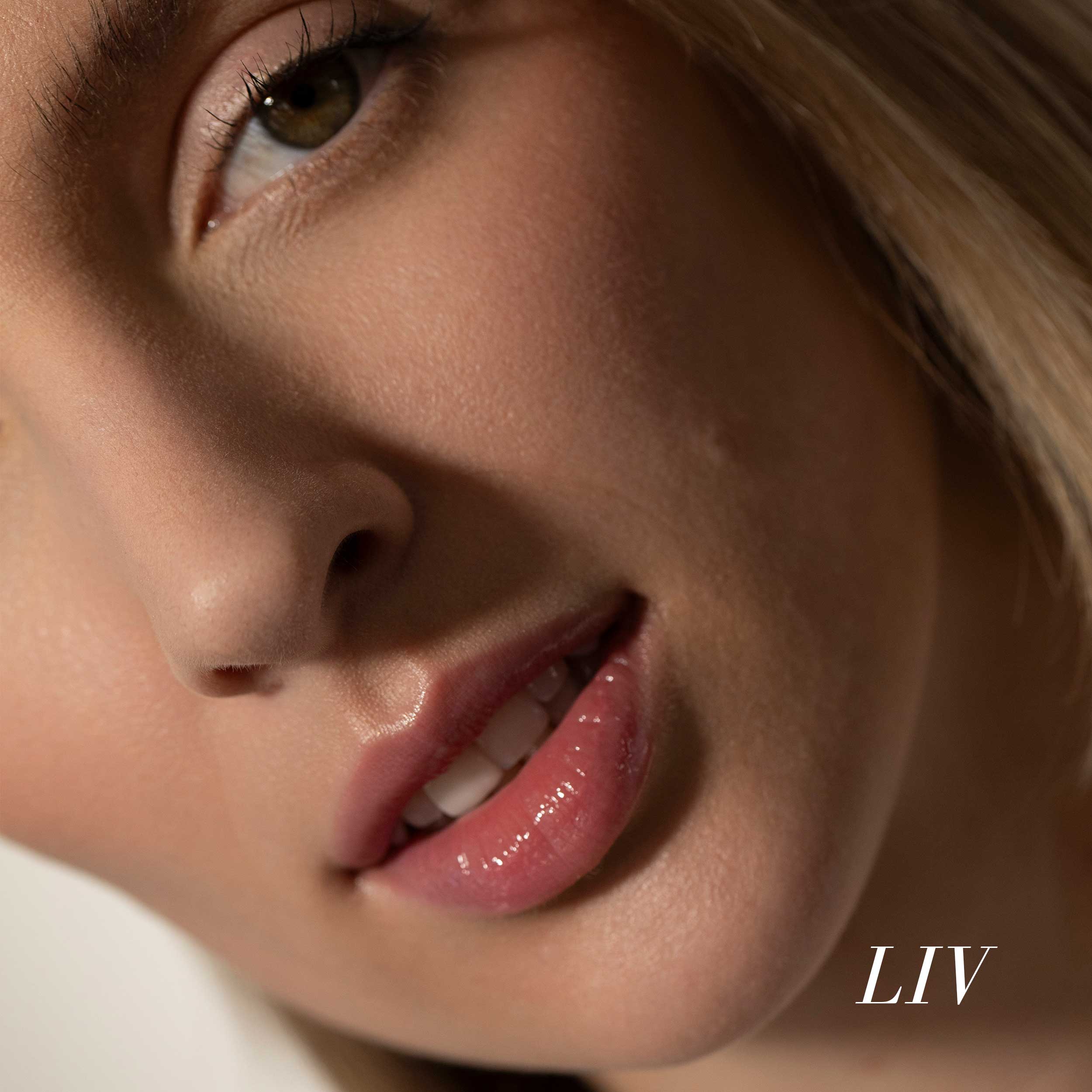 Ceramide Lip Hydra Balm - Intense Moisturizing Lip Treatment for Dry, Chapped Lips | Day & Night Use, Perfect for Winter Care & Makeup Prep