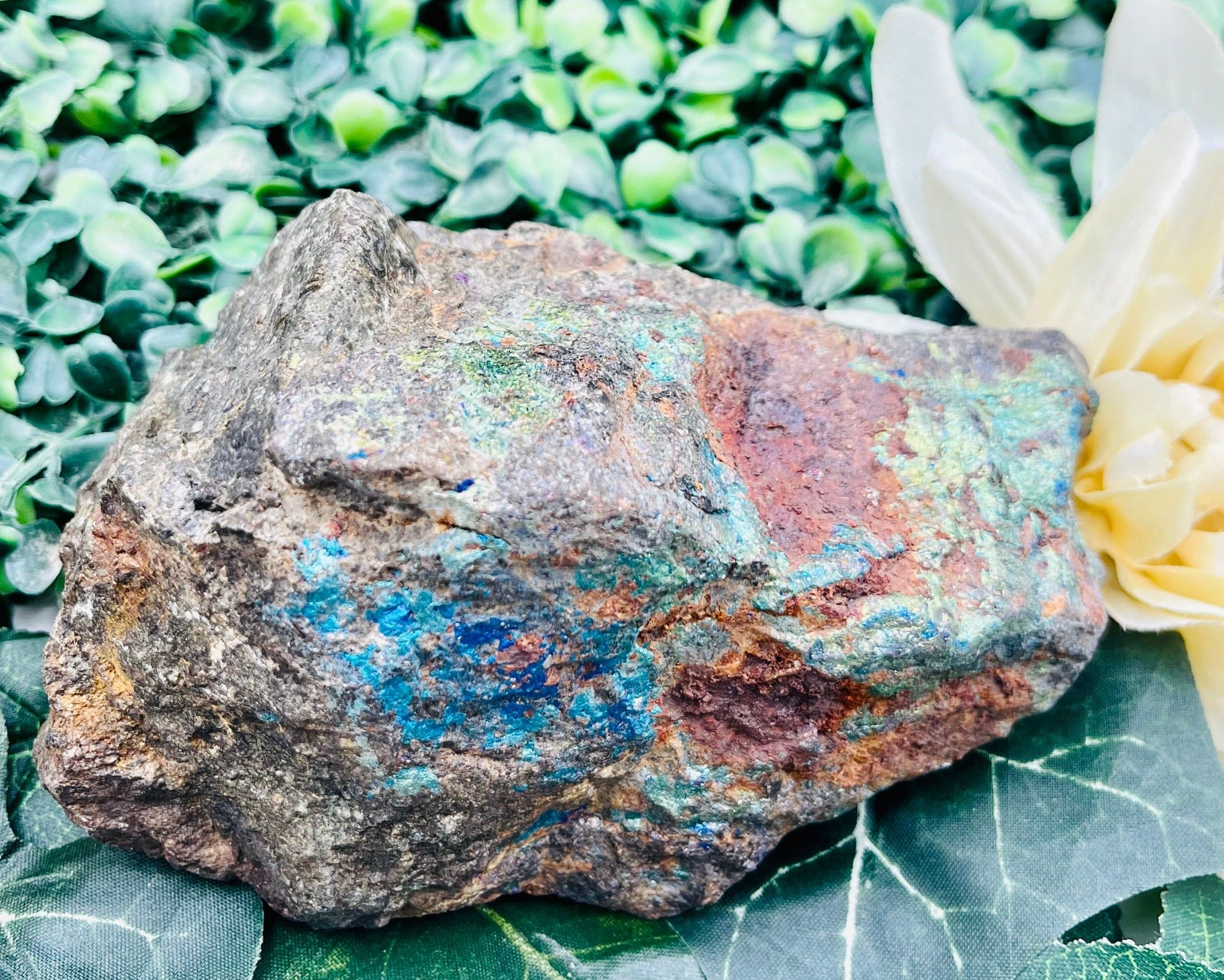 Natural Chalcopyrite Crystal Specimen - Raw Copper Ore Mineral for Collectors, Healing & Decor | Perfect for Rock Collections, Energy Healing & Home Display