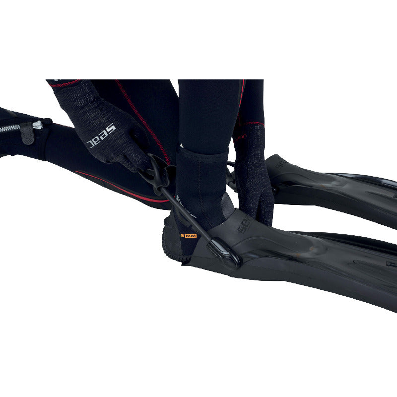 Seac Propulsion Black - High-Performance Underwater Scooter for Scuba Diving & Snorkeling | Portable & Powerful Water Propulsion Device for Ocean Exploration & Marine Adventures