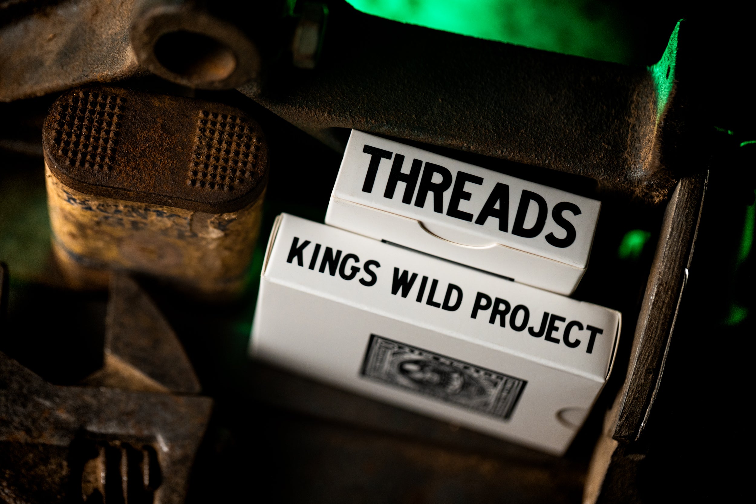 Premium KW Auto Body Threads Deck Luxury Playing Cards - Elegant Design for Poker, Blackjack & Magic Tricks | Perfect for Game Nights, Casino Parties & Collectors