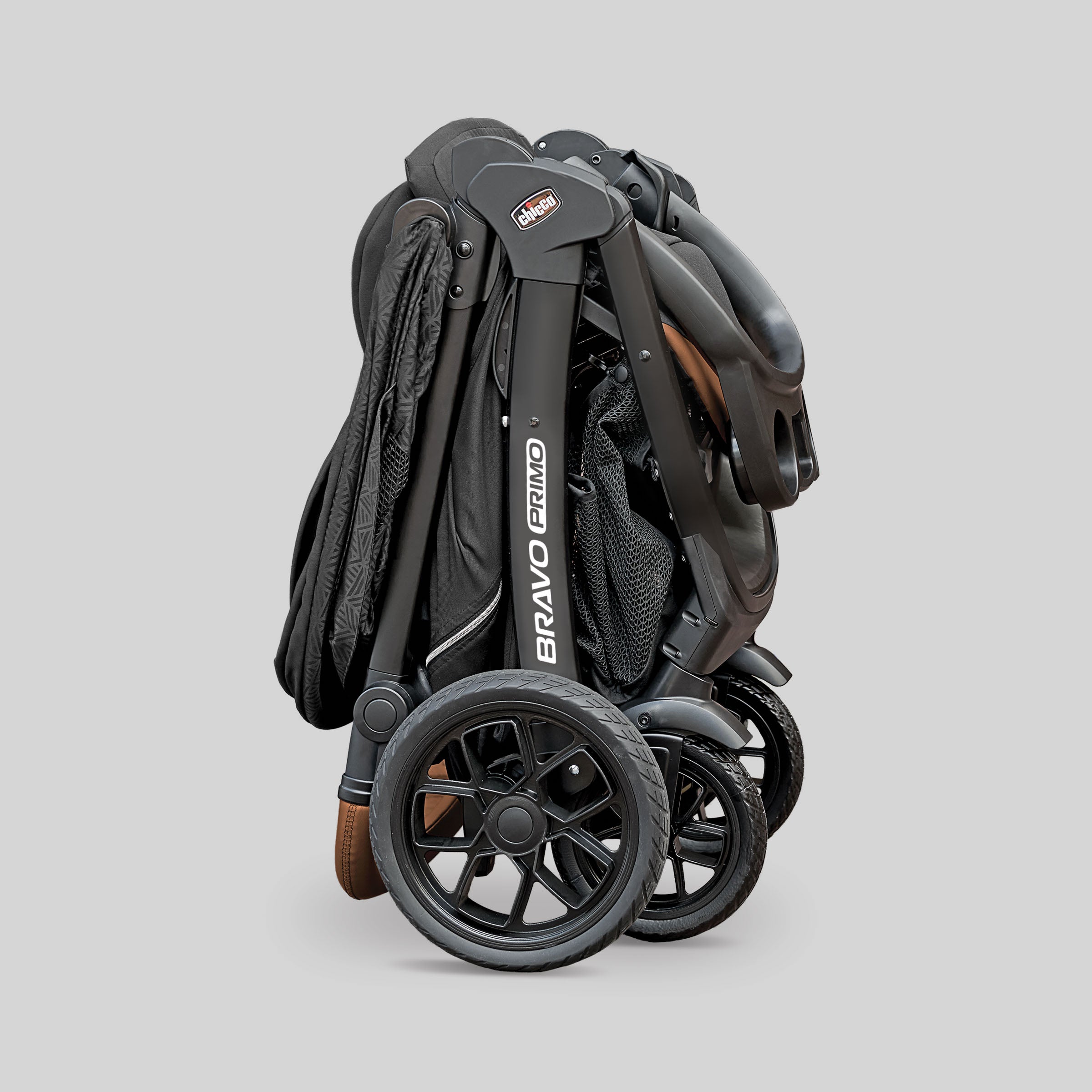 Chicco Bravo Primo Trio Travel System - Lightweight Stroller & Infant Car Seat Combo for Newborns to Toddlers | Perfect for Air Travel, Shopping & Daily Outings