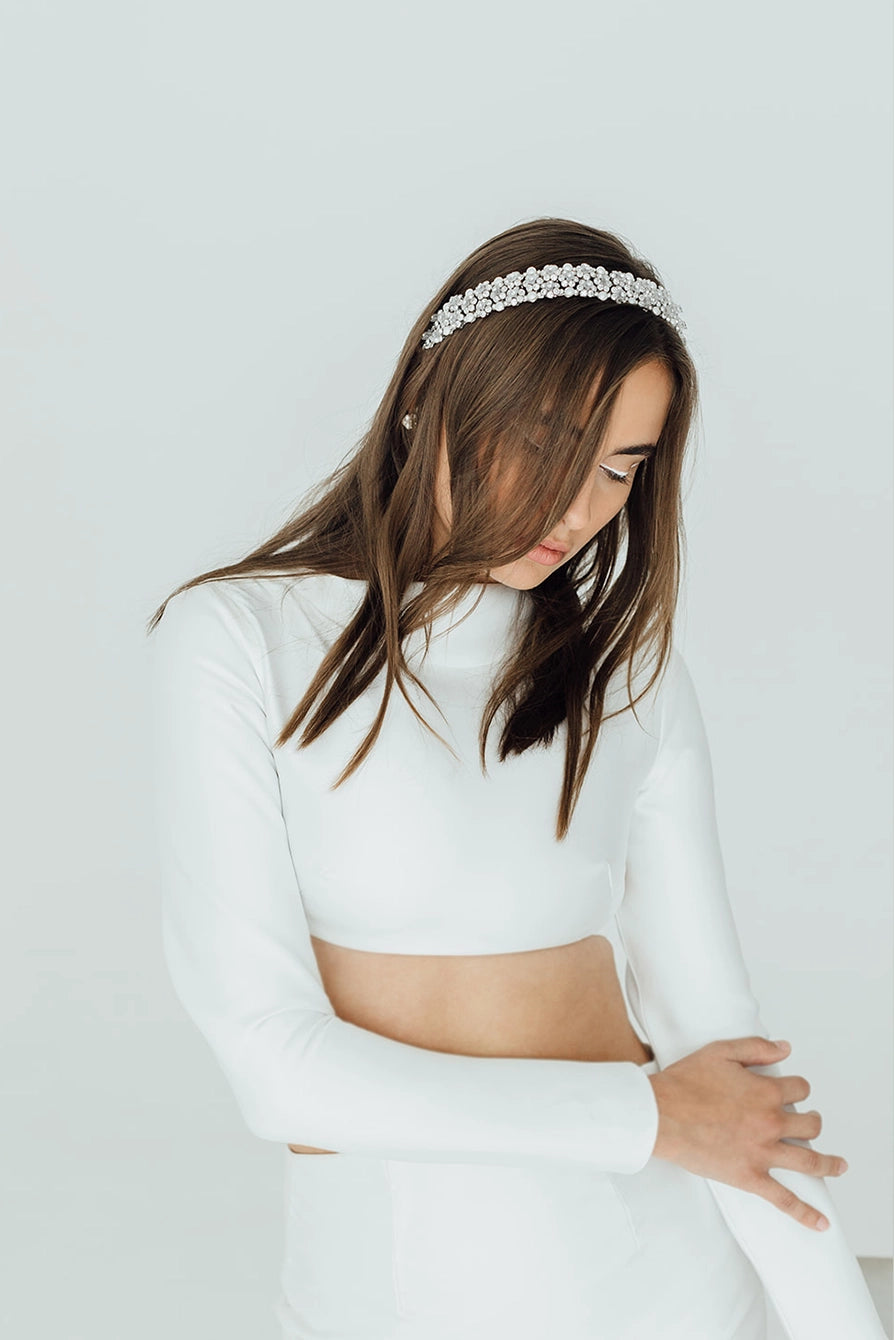 Stylish & Comfortable Connection Headband for Women - Perfect for Workouts, Yoga, and Everyday Wear