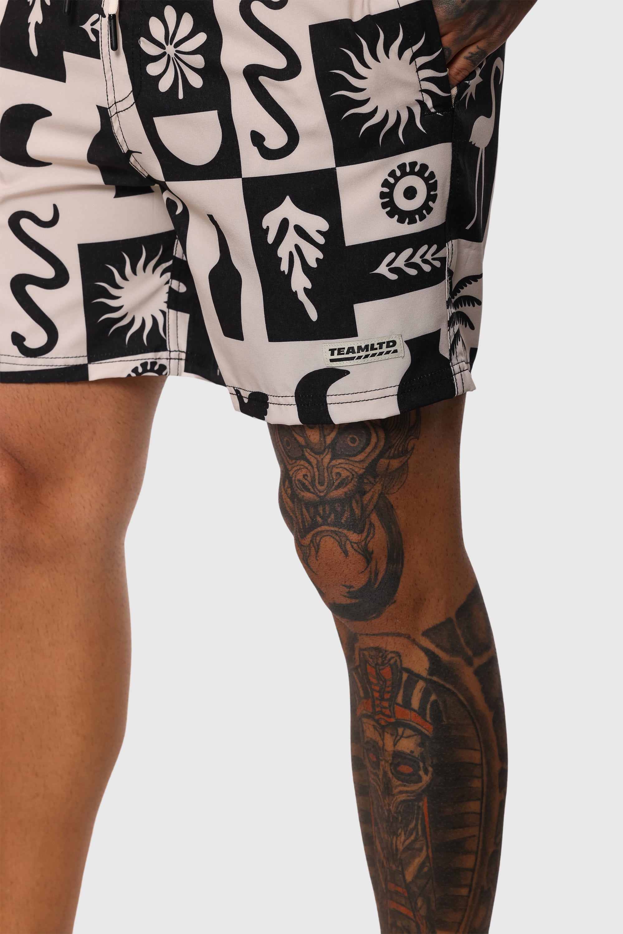 Best Men's Swim Shorts - Quick Dry, Comfortable & Stylish Swimwear for Beach, Pool & Water Sports