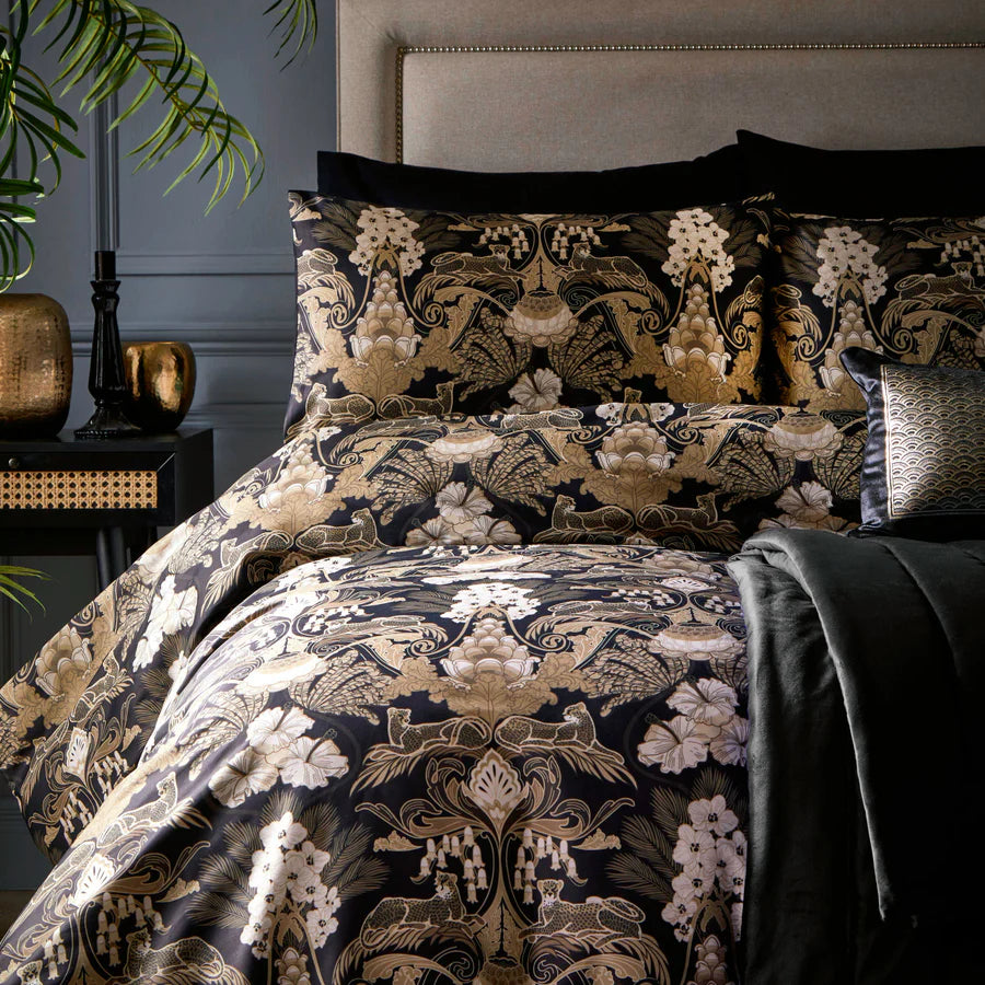 Laurence Llewelyn Bowen Suburban Jungle Duvet Cover Set - Black Luxury Bedding | King/Queen Size Duvet Cover with Pillowcases | Jungle Animal Print Home Decor for Modern Bedrooms