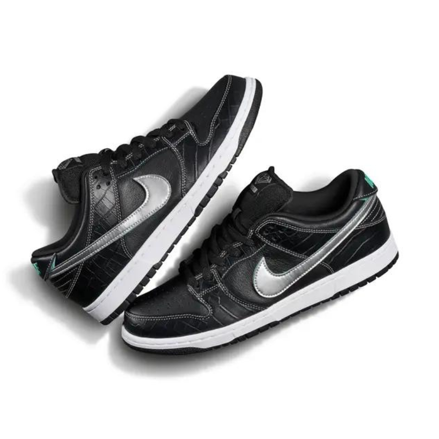 Nike SB Dunk Low Diamond Supply Co. Black Diamond Black Chrome Tropical Twist Sneakers - Men's Skateboarding Shoes for Streetwear & Casual Wear