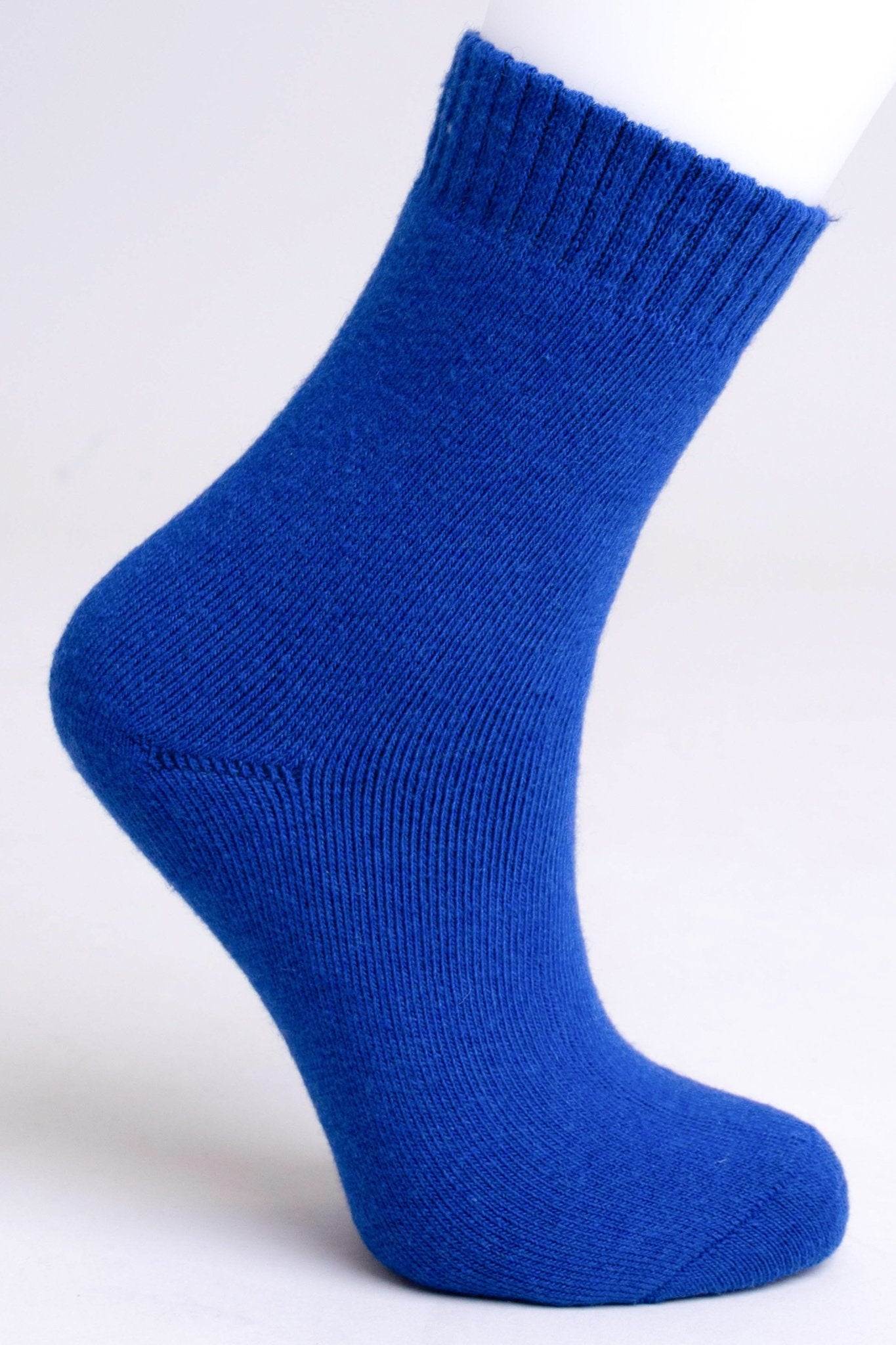 Women's Merino Wool Socks - Soft & Warm Winter Hiking Socks for Women - Perfect for Outdoor Activities, Hiking & Cold Weather Comfort