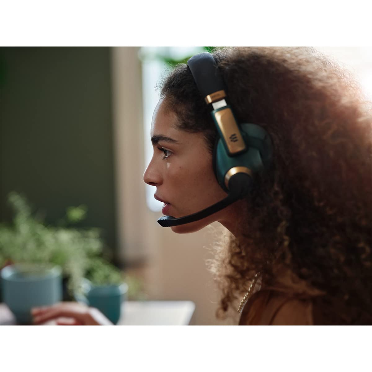 EPOS H3Pro Hybrid Gaming Headset with Microphone - Wireless Bluetooth Headphones for PC, PS5, Xbox - Noise Cancelling, Adjustable, Surround Sound - Perfect for Gaming, Streaming & Online Meetings (Racing Green)