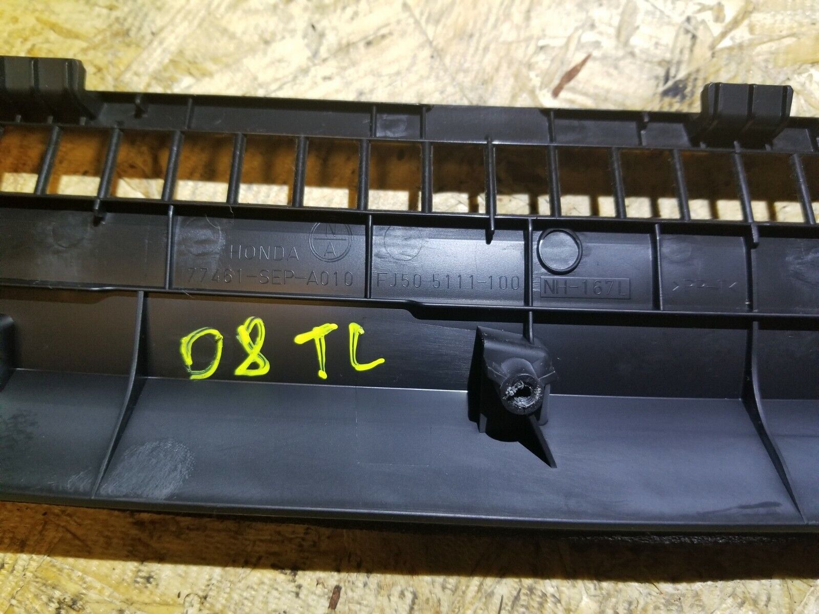 2004-2008 Acura TL Type S OEM Dash Windshield Defroster Air Vent - Perfect for Winter Driving & Defrosting