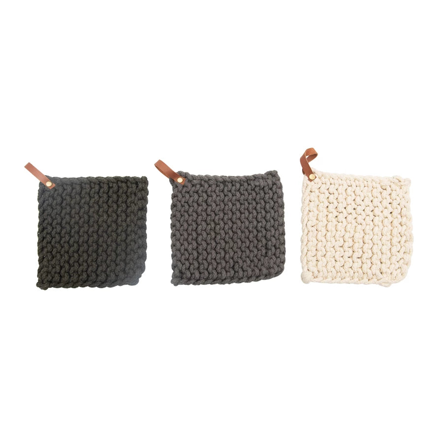 Premium Leather Loop Crocheted Pot Holder - Heat Resistant Kitchen Accessory for Cooking, Baking & Serving - Perfect for Hot Pans, Dishes & Cookware Protection