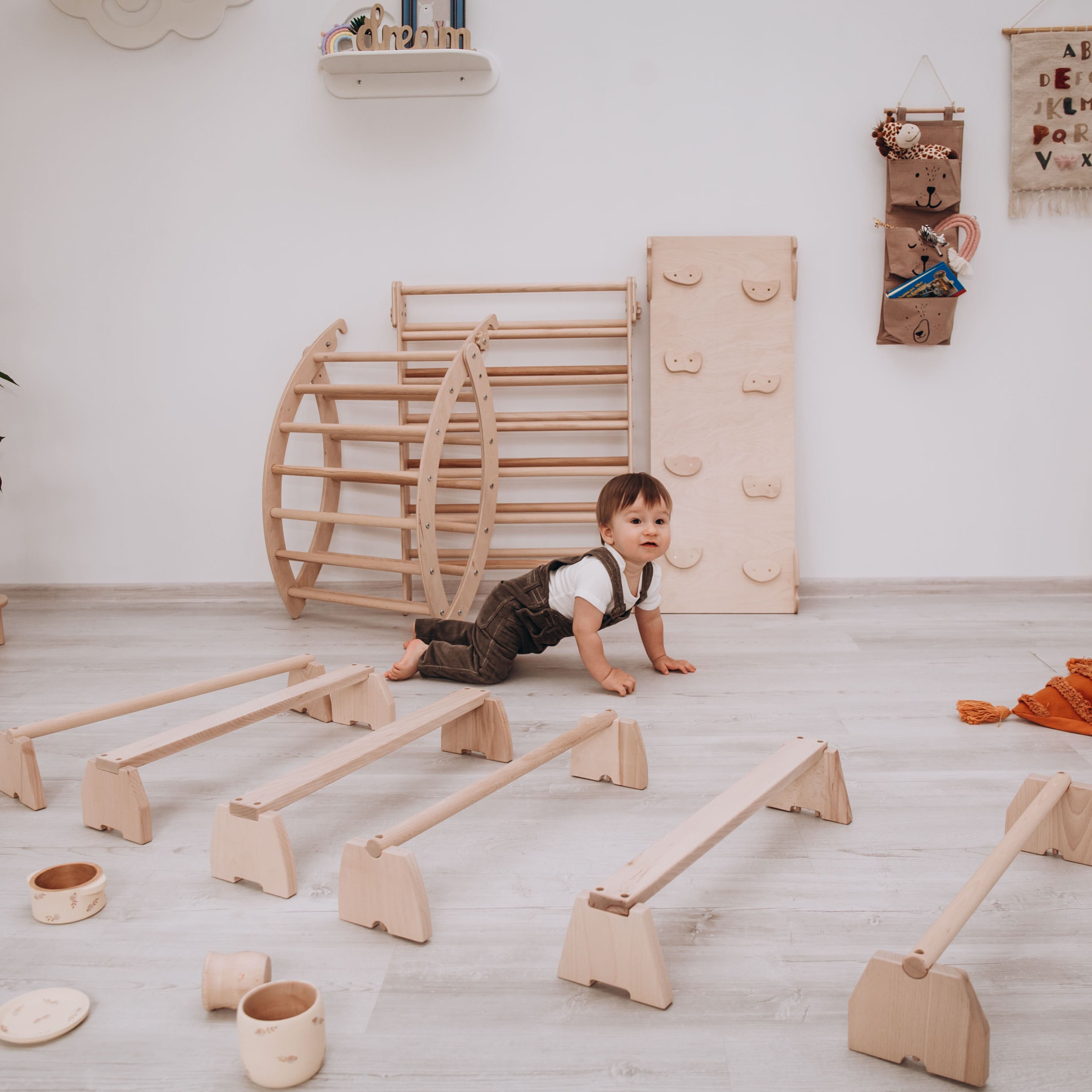 Kids Balance Beam Set for Gymnastics Training - Non-Slip Wooden Beam for Toddlers & Children - Indoor/Outdoor Play, Home Gym Equipment for Balance Practice & Coordination