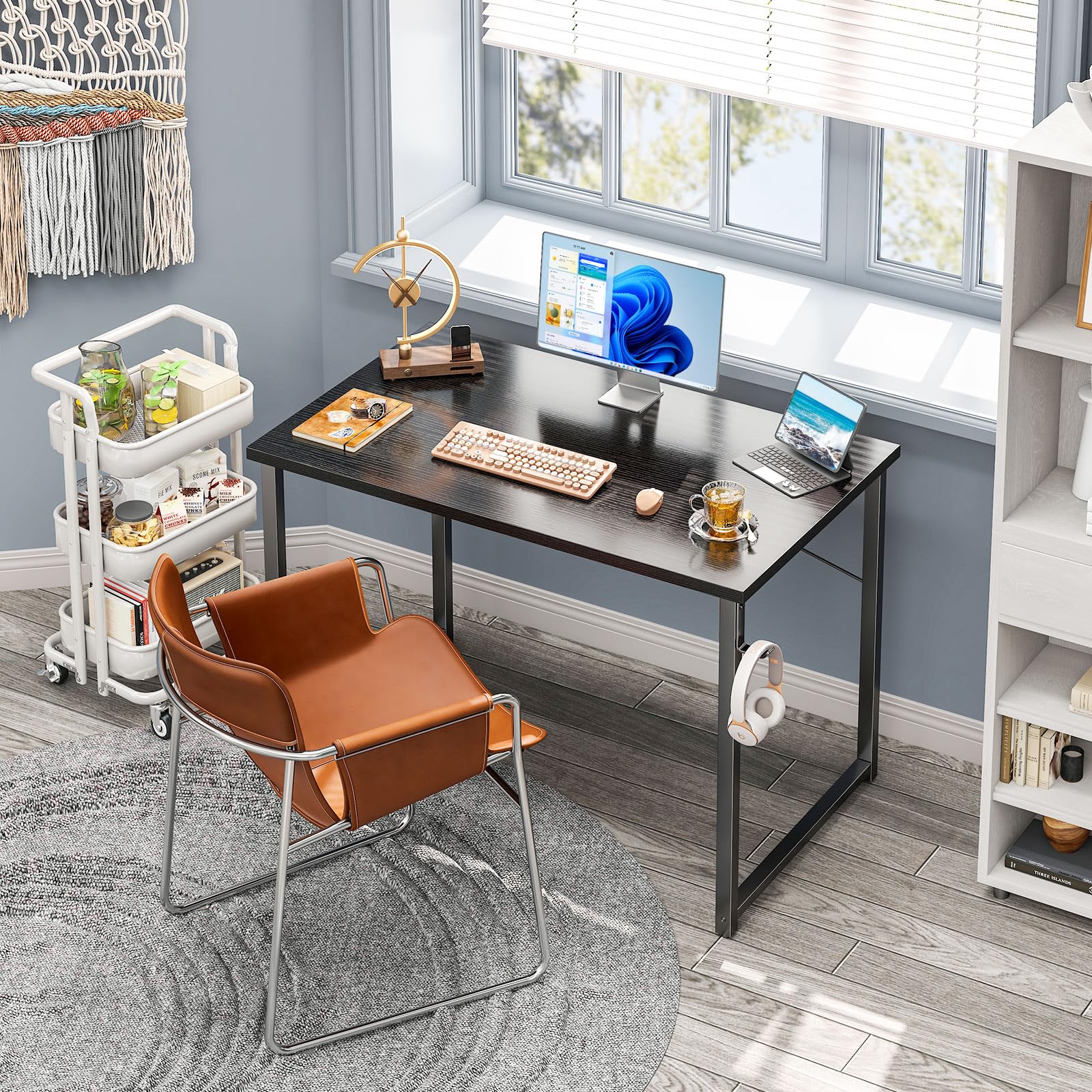 40 Inch Modern Computer Desk for Home Office - Simple Writing Study Desk with Sturdy Metal Frame, Black - Perfect for Small Spaces, Gaming & Remote Work