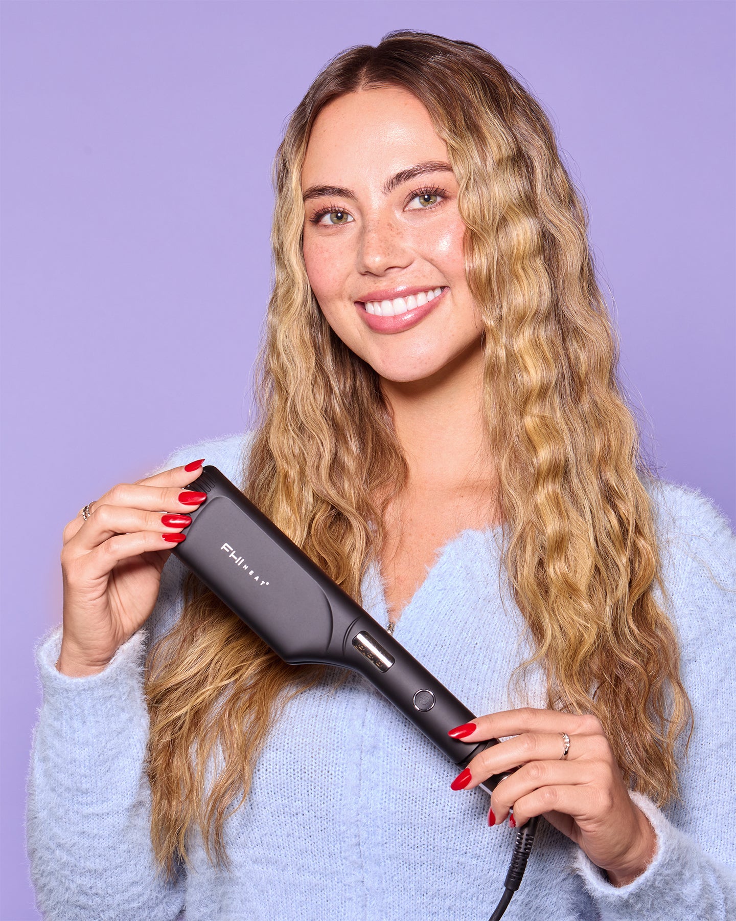 Innovator The Waver Pro Dual Barrel Waver - Professional Hair Curling Iron for Beach Waves & Loose Curls - Perfect for Parties, Weddings & Everyday Styling