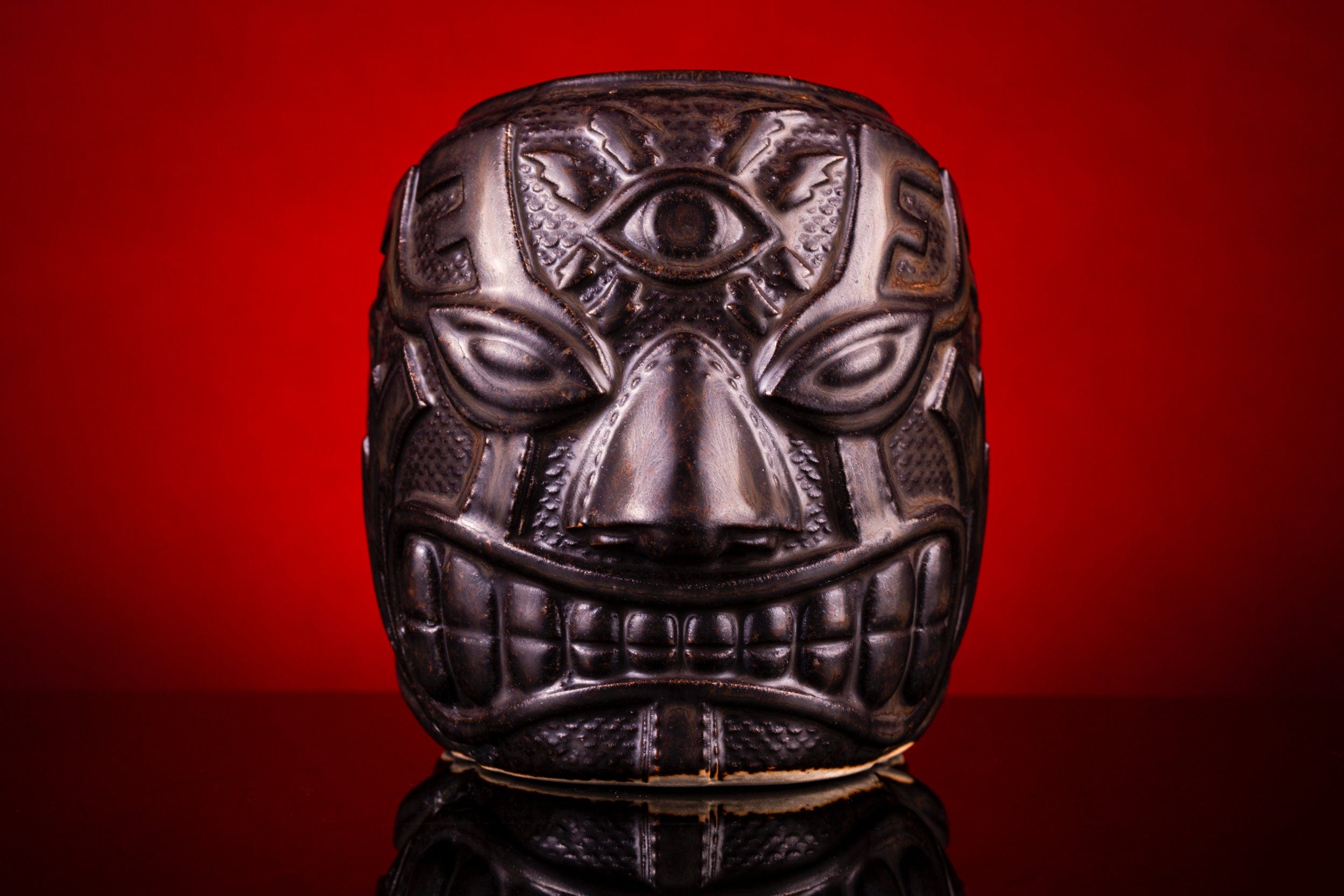 El Ojo Fantastico Tiki Mug - Reclusa Parda Variant | Handcrafted Ceramic Tiki Cup for Tropical Cocktails, Home Bar Decor & Themed Parties