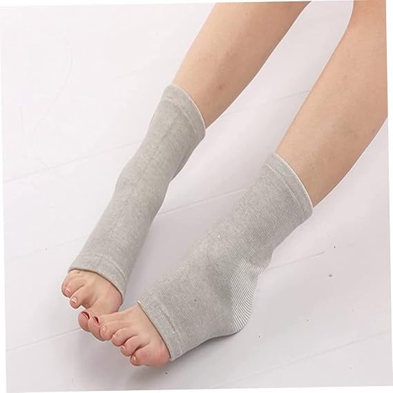 Bamboo Compression Foot Sleeves & Ankle Support Socks - Breathable, Moisture-Wicking for Plantar Fasciitis, Neuropathy & Post-Surgery Recovery - Ideal for Running, Hiking & Daily Comfort