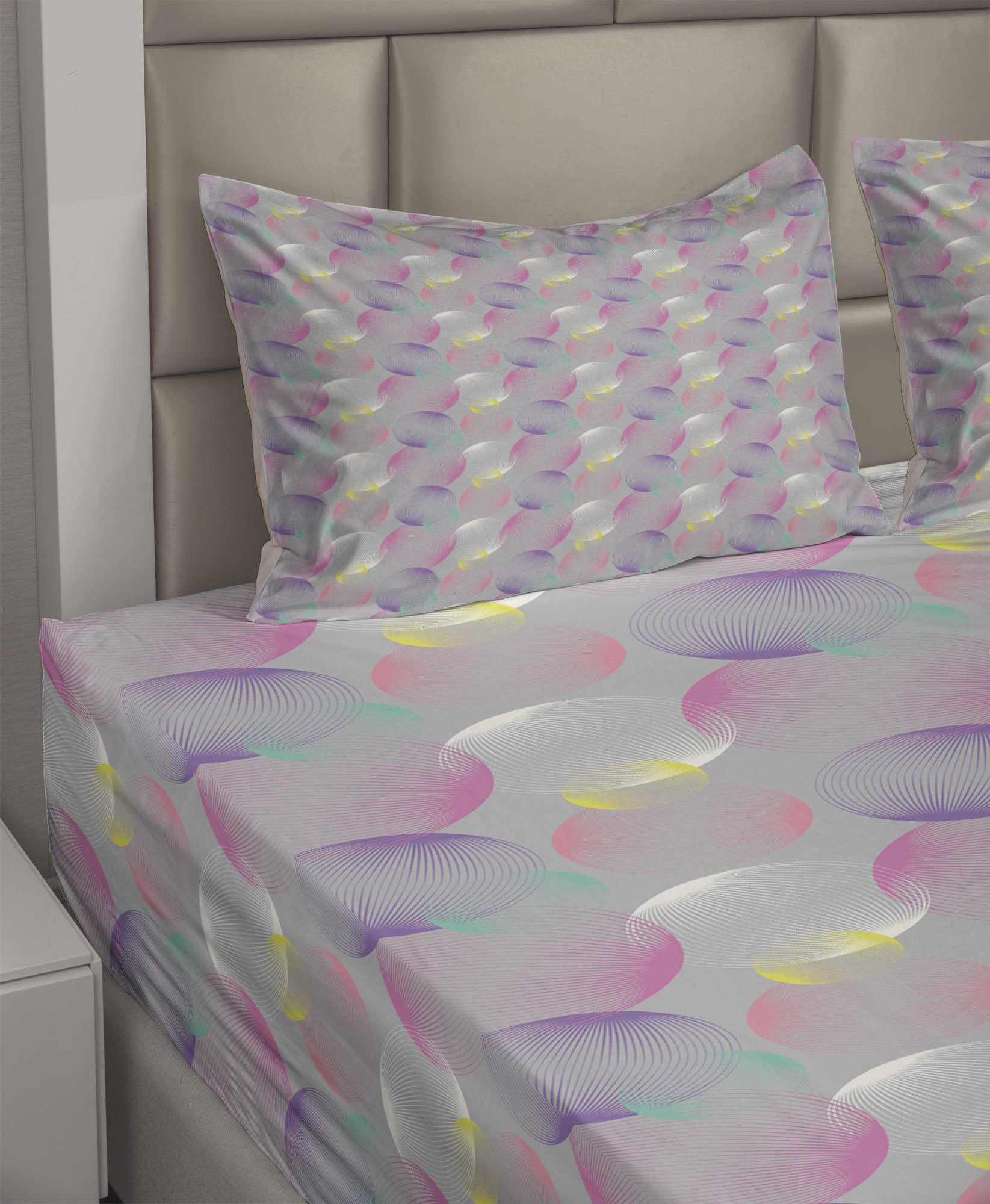 Ambesonne Abstract Sheet Set - Modern Striped Circles & Bubbles Design, 4-Piece Queen Size Bedding Set with Fitted Sheet, Flat Sheet & Pillowcases in Earth Yellow | Perfect for Contemporary Bedrooms, Guest Rooms & Dorm Decor