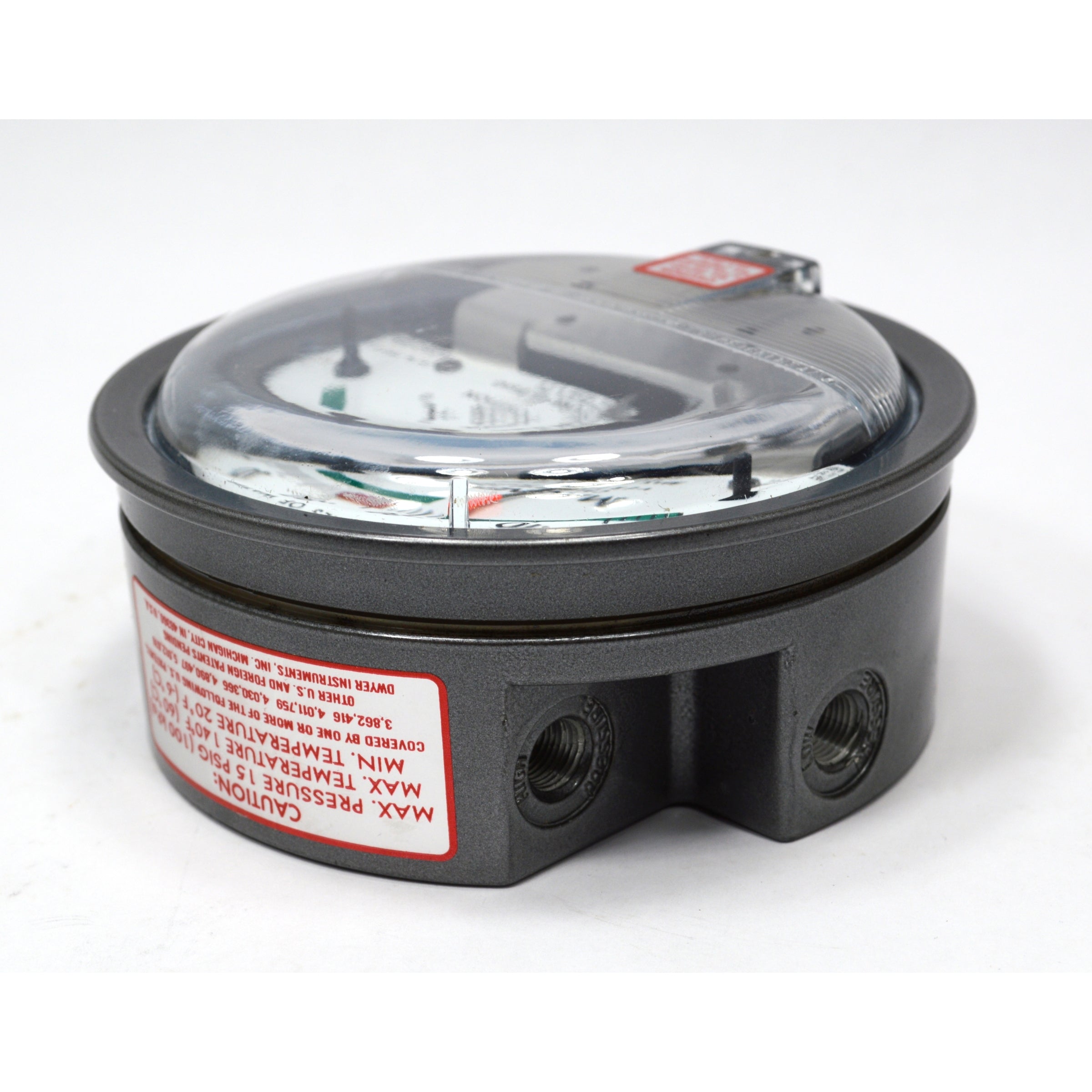 New in Box Dwyer Magnehelic Pressure Gauge Model 2000 0-0.5