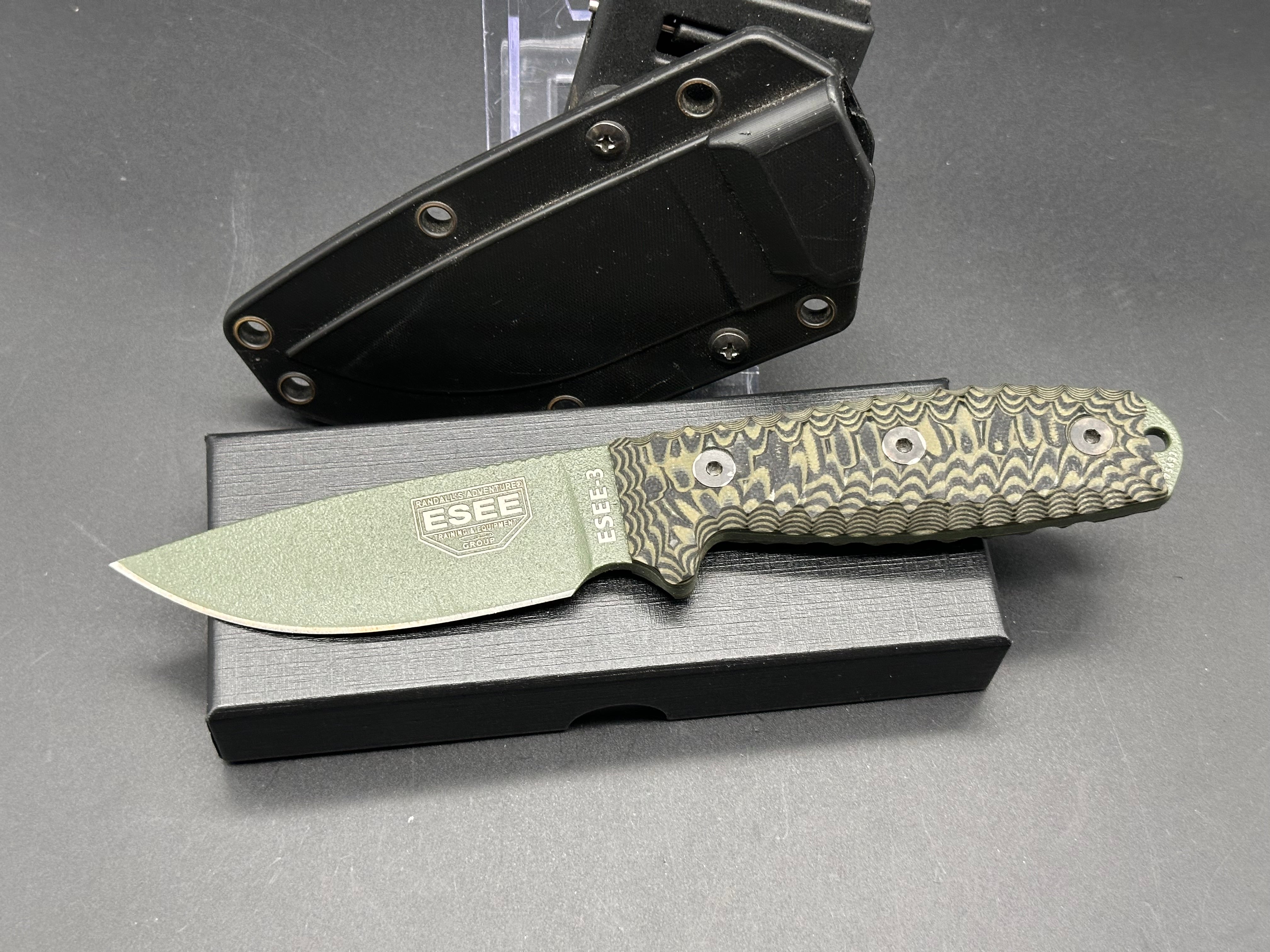 ESEE 3 Survival Knife with Custom G10 Scales - Perfect for Camping, Hunting & Outdoor Adventures