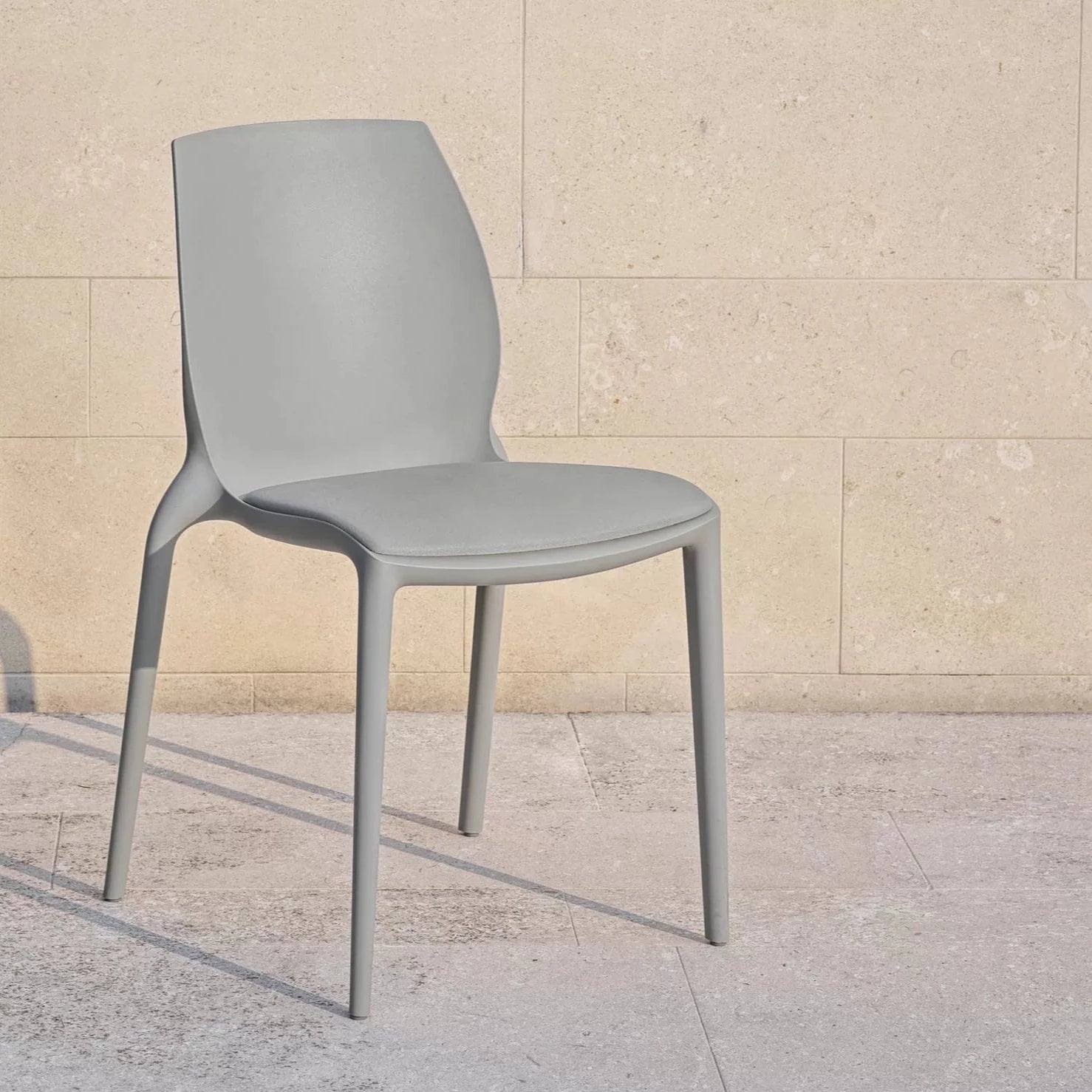 Hidra Stackable Chair with Comfortable Seat Pads - Durable Plastic Chairs for Indoor/Outdoor Use - Perfect for Dining, Events, and Office Spaces