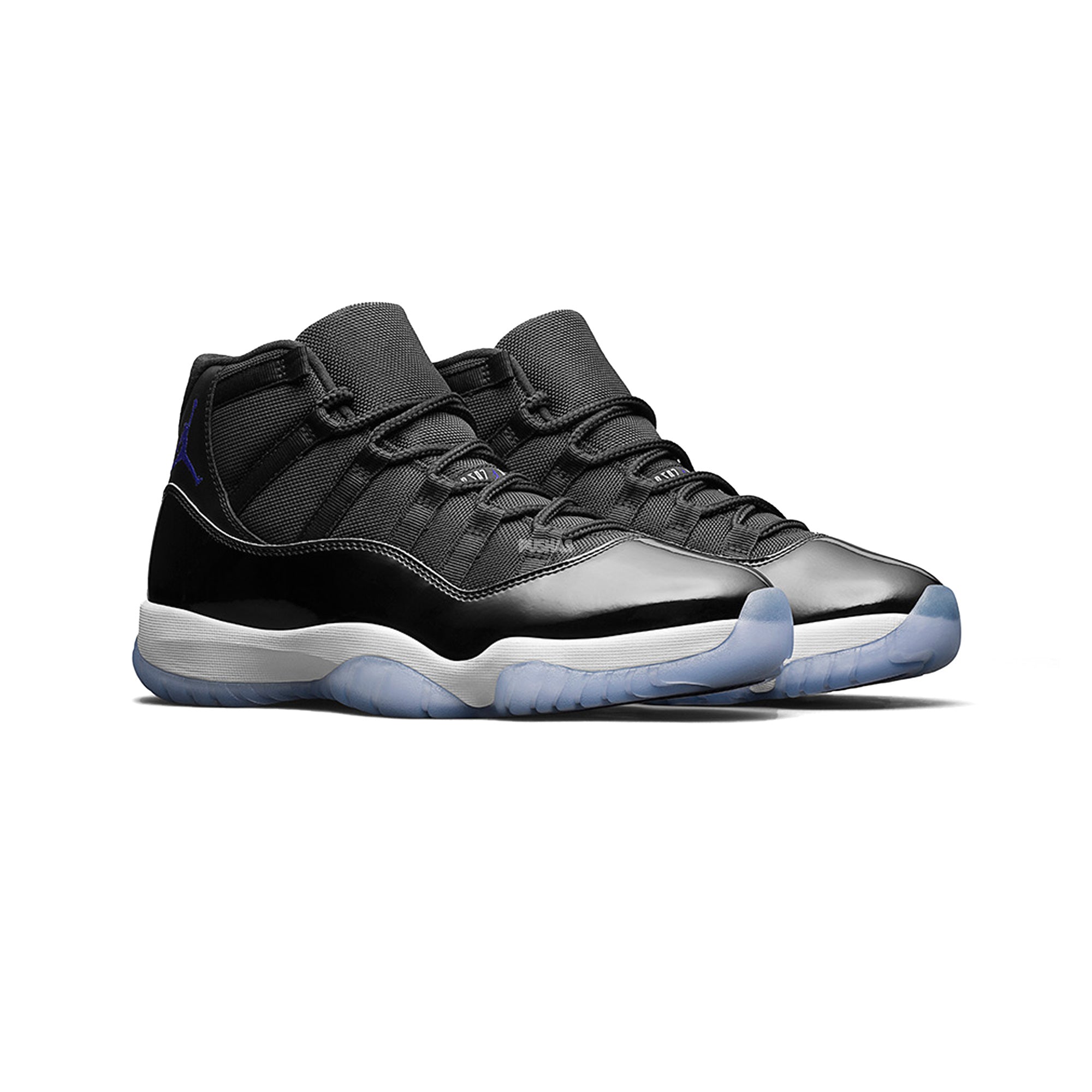 Air Jordan 11 Retro 'Space Jam' 2016 Basketball Shoes - Men's High-Top Sneakers for Court Performance & Street Style | Perfect for NBA Games, Casual Wear & Sneaker Collection