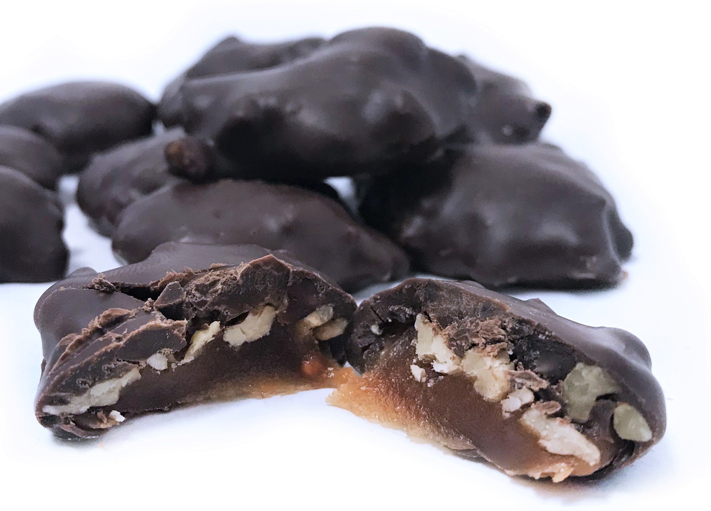 Premium Gourmet Pecan Caramel Clusters with Dark Chocolate - 2 lb Bag by It's Delish | Perfect for Holiday Gifts, Party Snacks & Dessert Platters