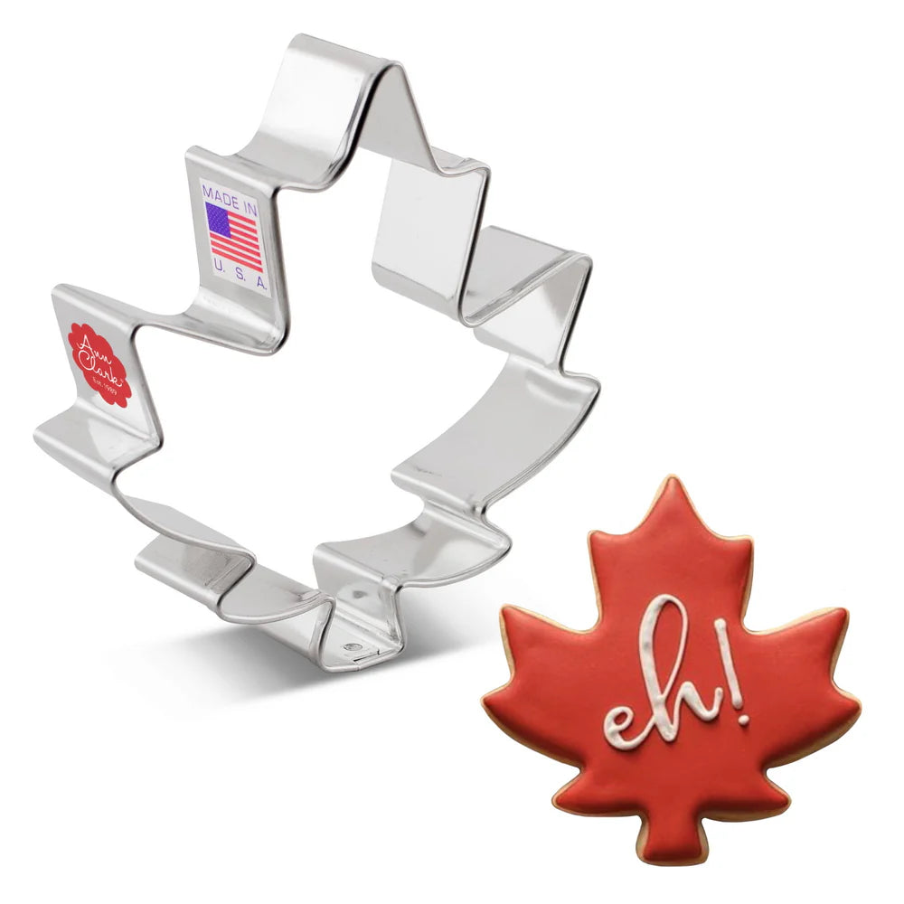 Large Maple Leaf Cookie Cutter - Stainless Steel Fall Leaf Shaped Baking Tool for Sugar Cookies, Biscuits, and Pastries | Perfect for Autumn, Thanksgiving, and Holiday Baking Decorations
