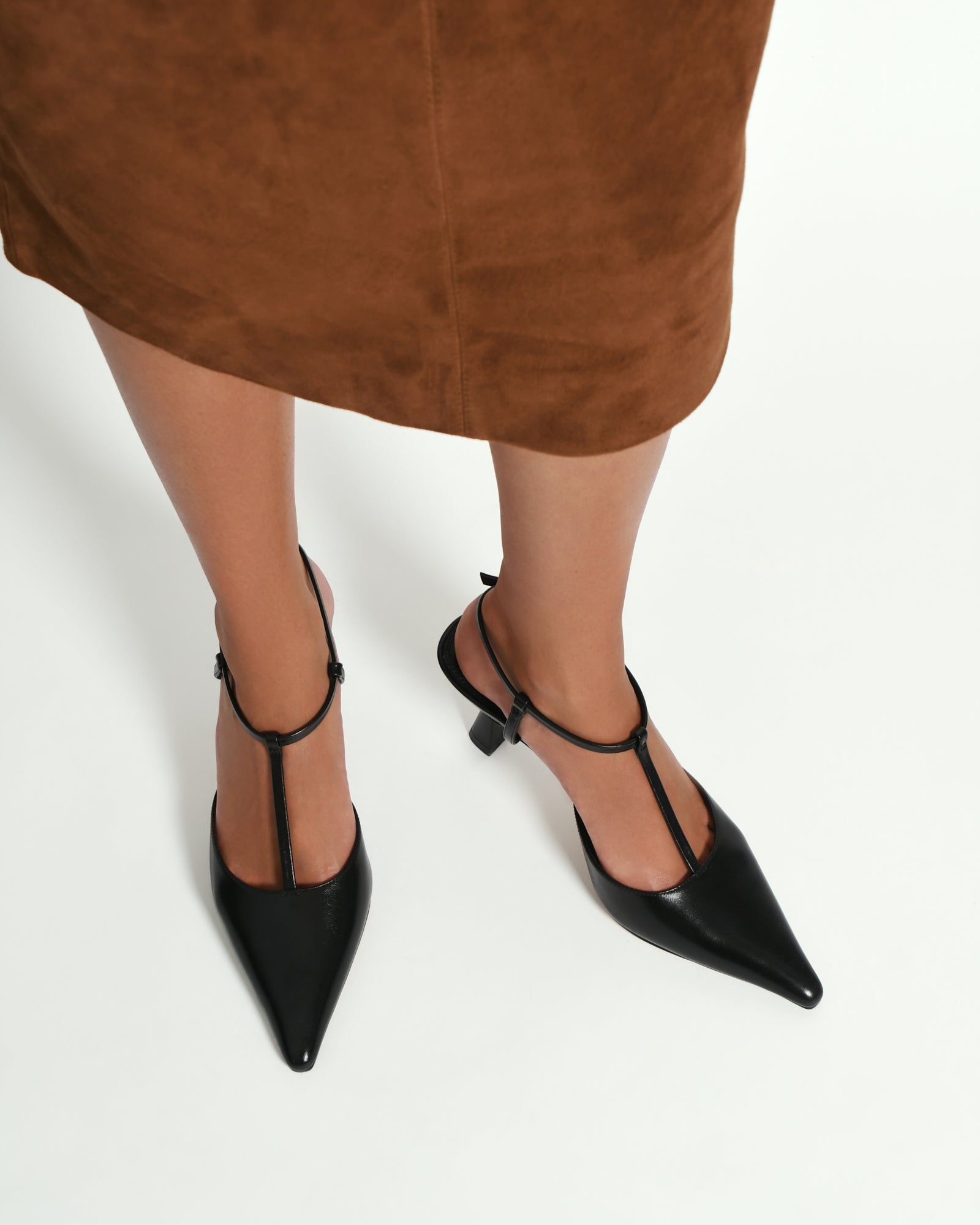 YULA Women's Black Leather Mid Heel Pumps - Comfortable & Stylish for Work, Party, and Daily Wear