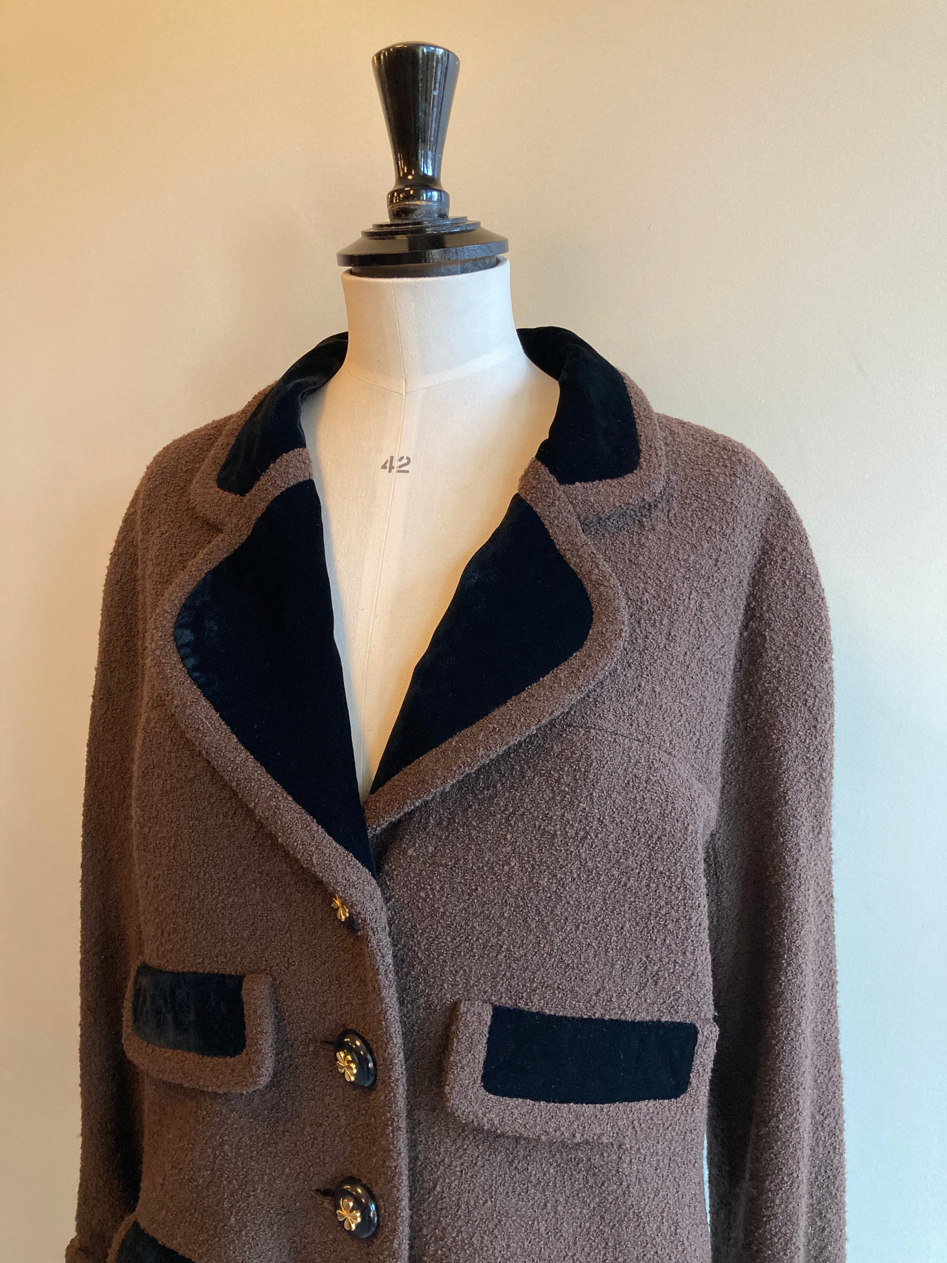 Vintage Boucle Coat for Women - Elegant Wool Blend Winter Jacket with Notched Lapel | Perfect for Office, Parties & Cold Weather Outfits