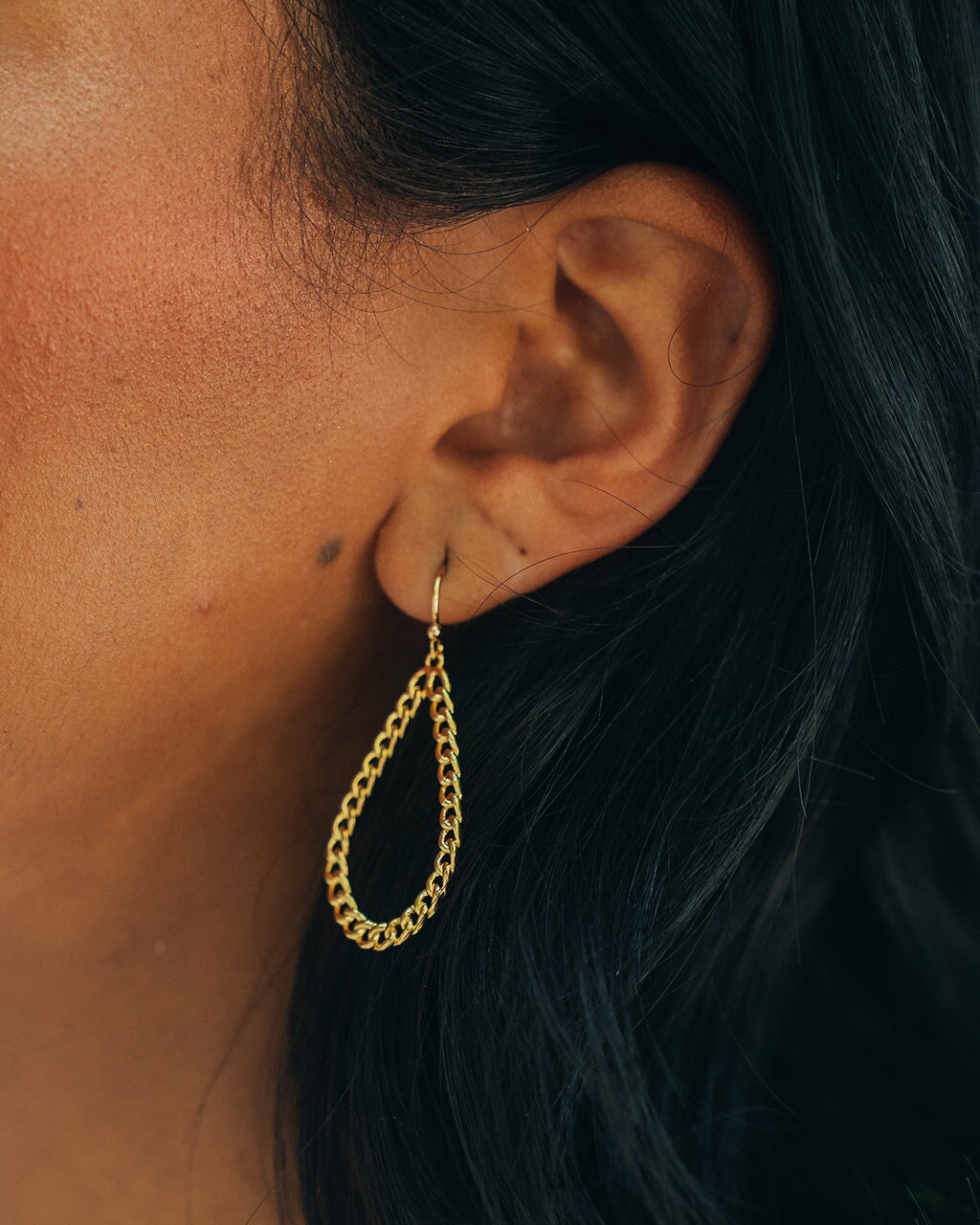 Stylish Nikole Chainlink Teardrop Dangle Earrings for Women - Trendy Gold/Silver Fashion Jewelry - Perfect for Parties, Weddings & Everyday Wear