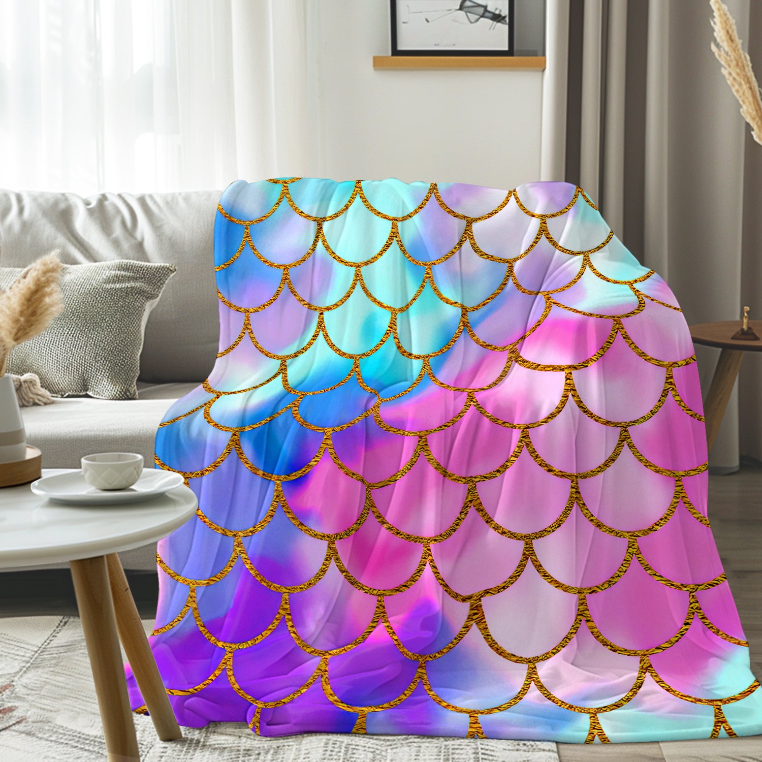 Soft & Cozy Mermaid Scales Flannel Fleece Blanket - Warm Plush Throw for Bed, Couch & Outdoor Use - Perfect Gift for Women & Teens