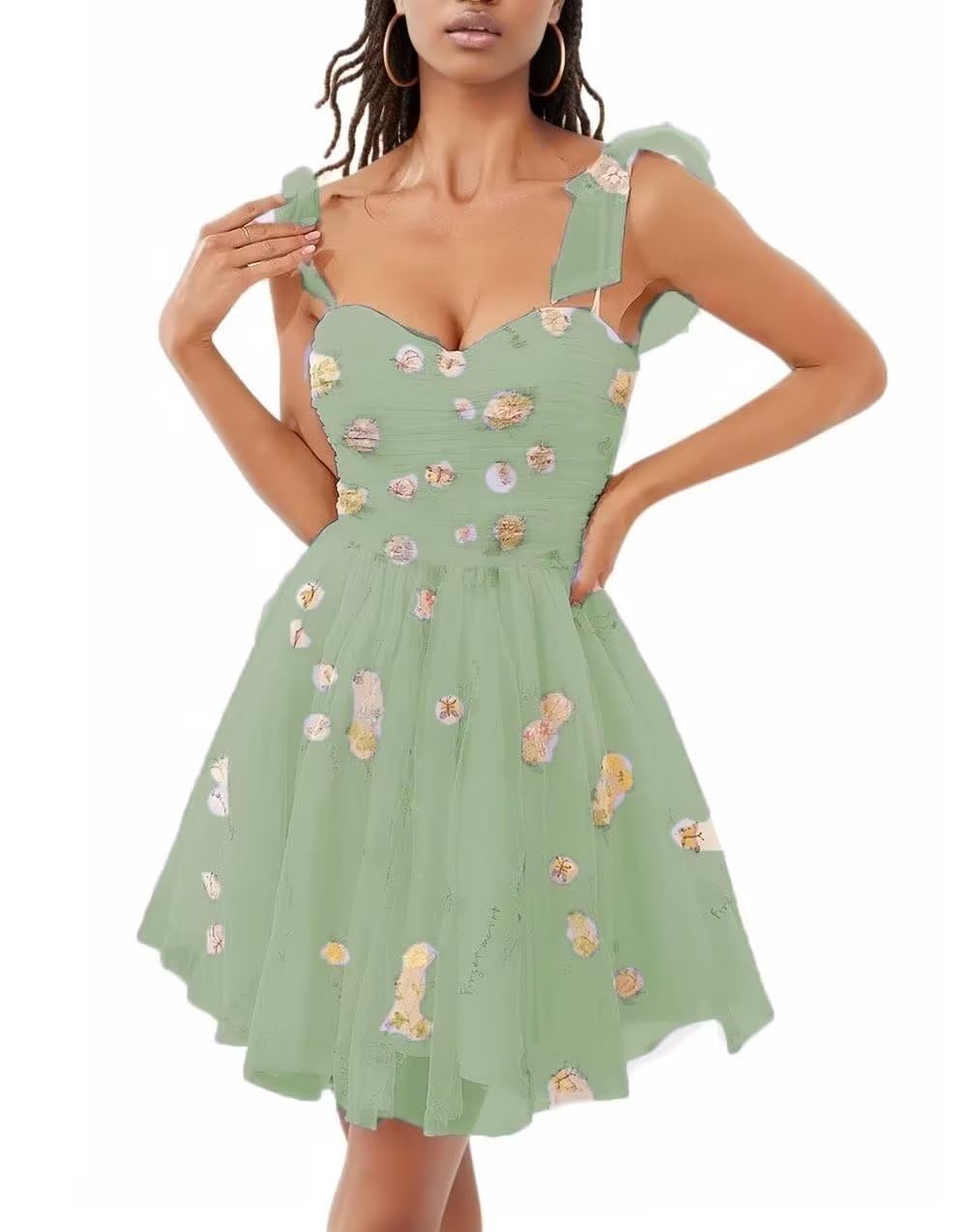 Elegant Floral Embroidery Short Homecoming Dresses for Teens - A-Line Puffy Prom Gown with Tulle Skirt | Perfect for Cocktail Parties, School Dances & Special Occasions