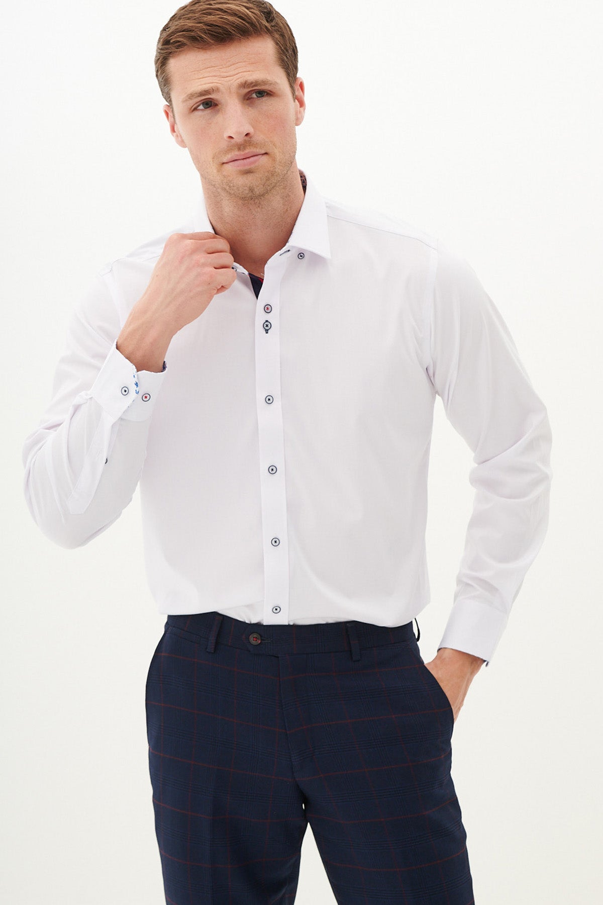 LUKE Men's White Long Sleeve Casual Shirt - Slim Fit Button Down Dress Shirt for Office, Business, and Formal Occasions
