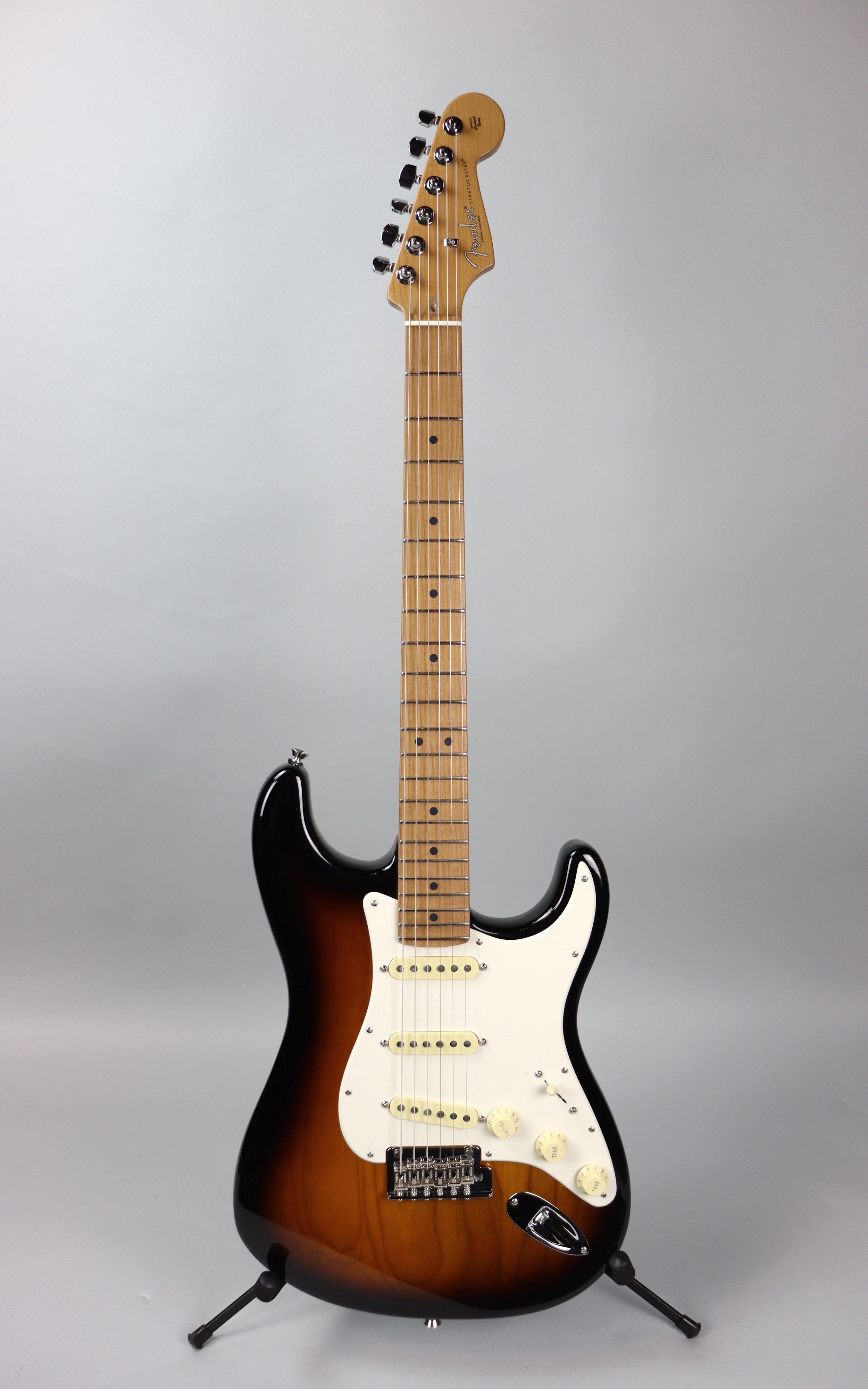 Fender American Professional II Stratocaster Roasted Maple Guitar with Mustang LT50 Amp - Limited Edition 2-Color Sunburst Bundle for Home Studio & Live Performance