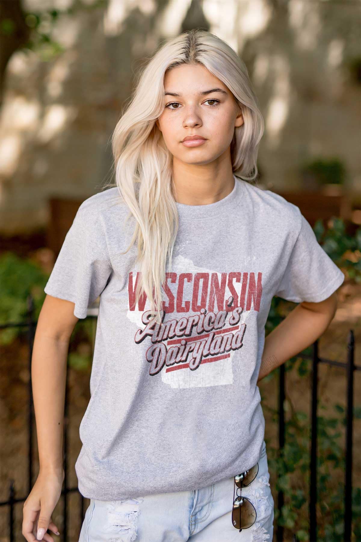 Brisco Brands Wisconsin America Dairyland Map Graphic T-Shirt for Men & Women - Comfortable Casual Wear for Travel, Outdoors & Everyday Use