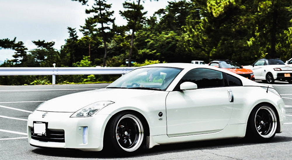 Amber LED Front Fender Side Marker Lights for 2005-2009 Nissan Fairlady Z - Clear Lens, Enhanced Visibility & Safety - Perfect for Night Driving & Custom Car Modifications