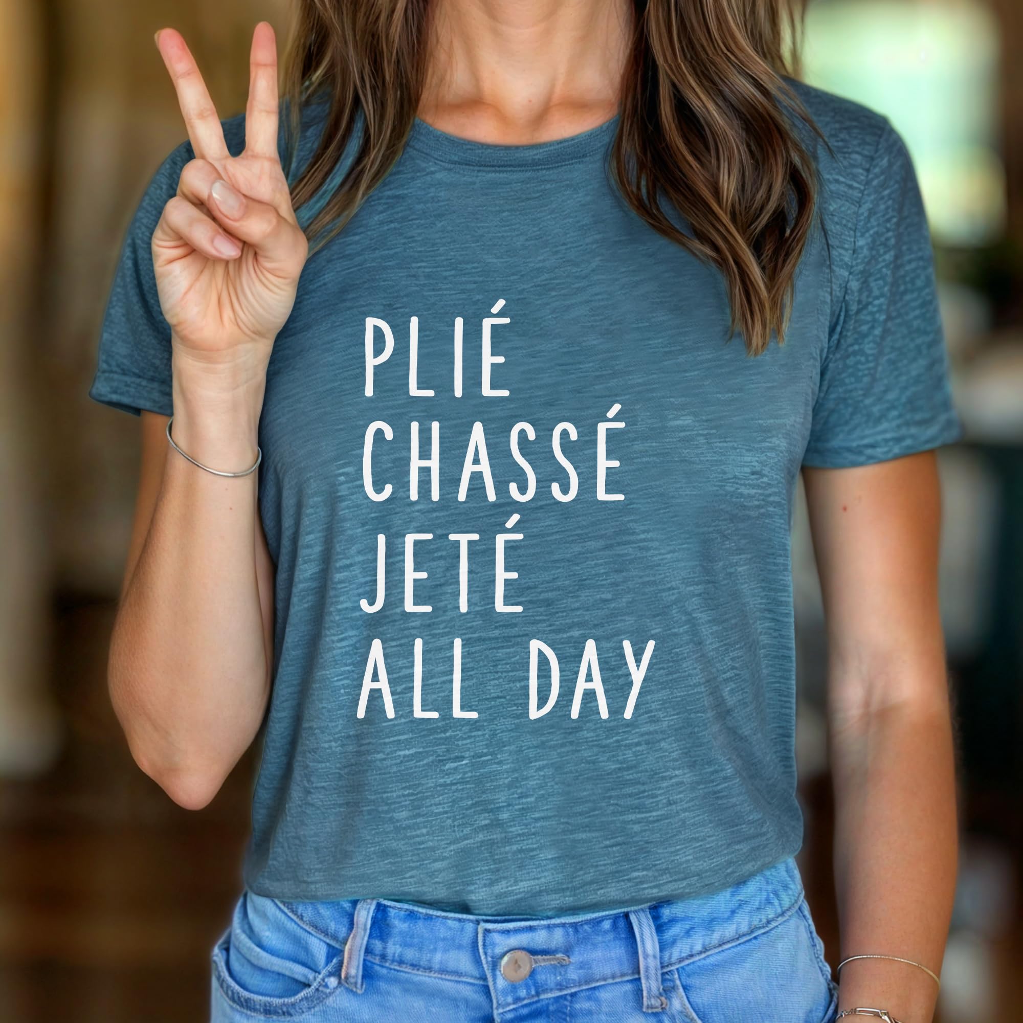 Plié Chasse Jete Ballet Dance Shirt - Softstyle Unisex T-Shirt for Ballerinas & Dancers - Perfect Gift for Dance Lovers - Ideal for Ballet Class, Dance Practice & Casual Wear