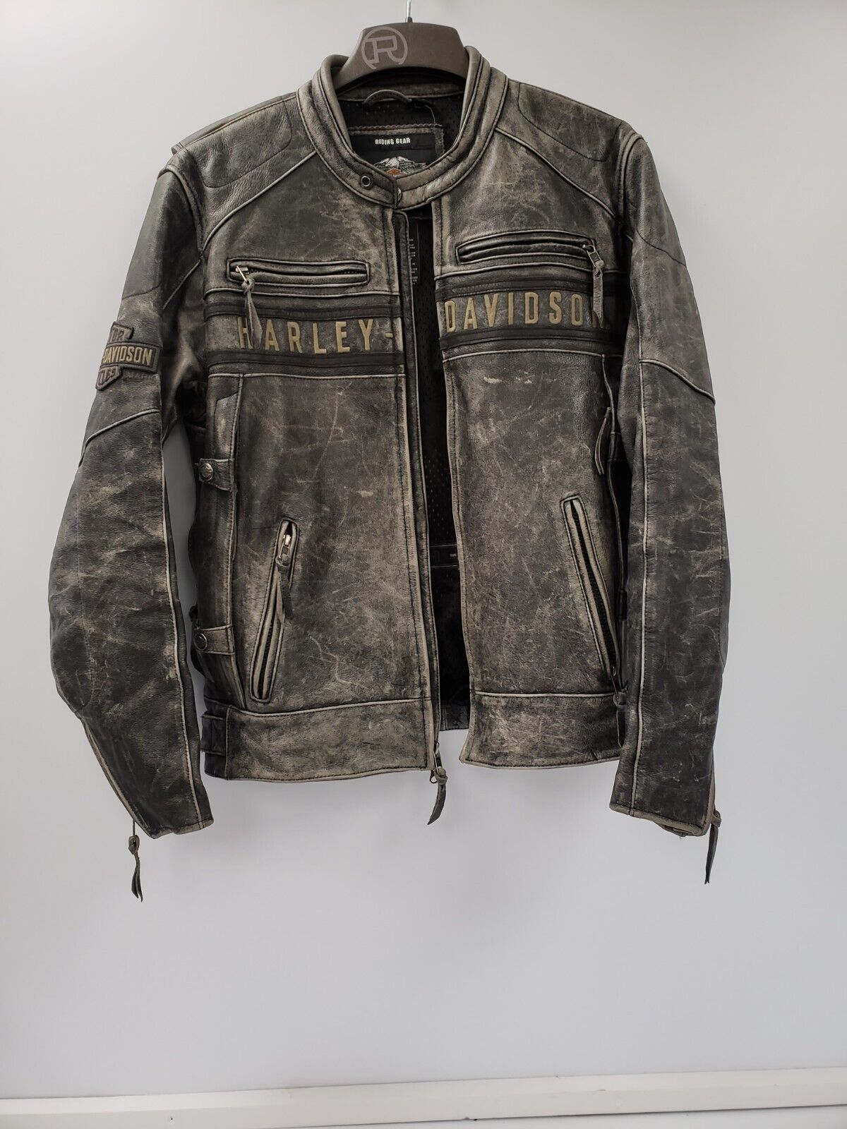 Harley Davidson Carboy Grey Jacket for Men - Large Size Motorcycle Riding Jacket for Bikers & Outdoor Enthusiasts