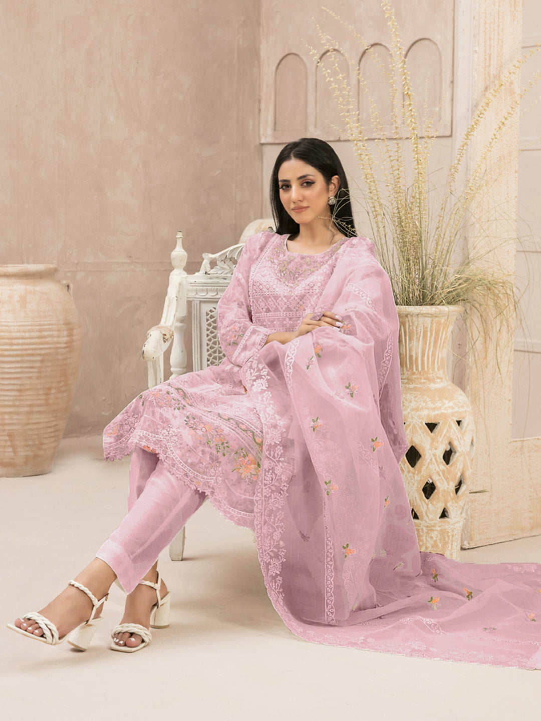 Elegant Baby Pink Designer Pant Suit with Exquisite Embroidery - Perfect for Weddings, Parties & Special Occasions