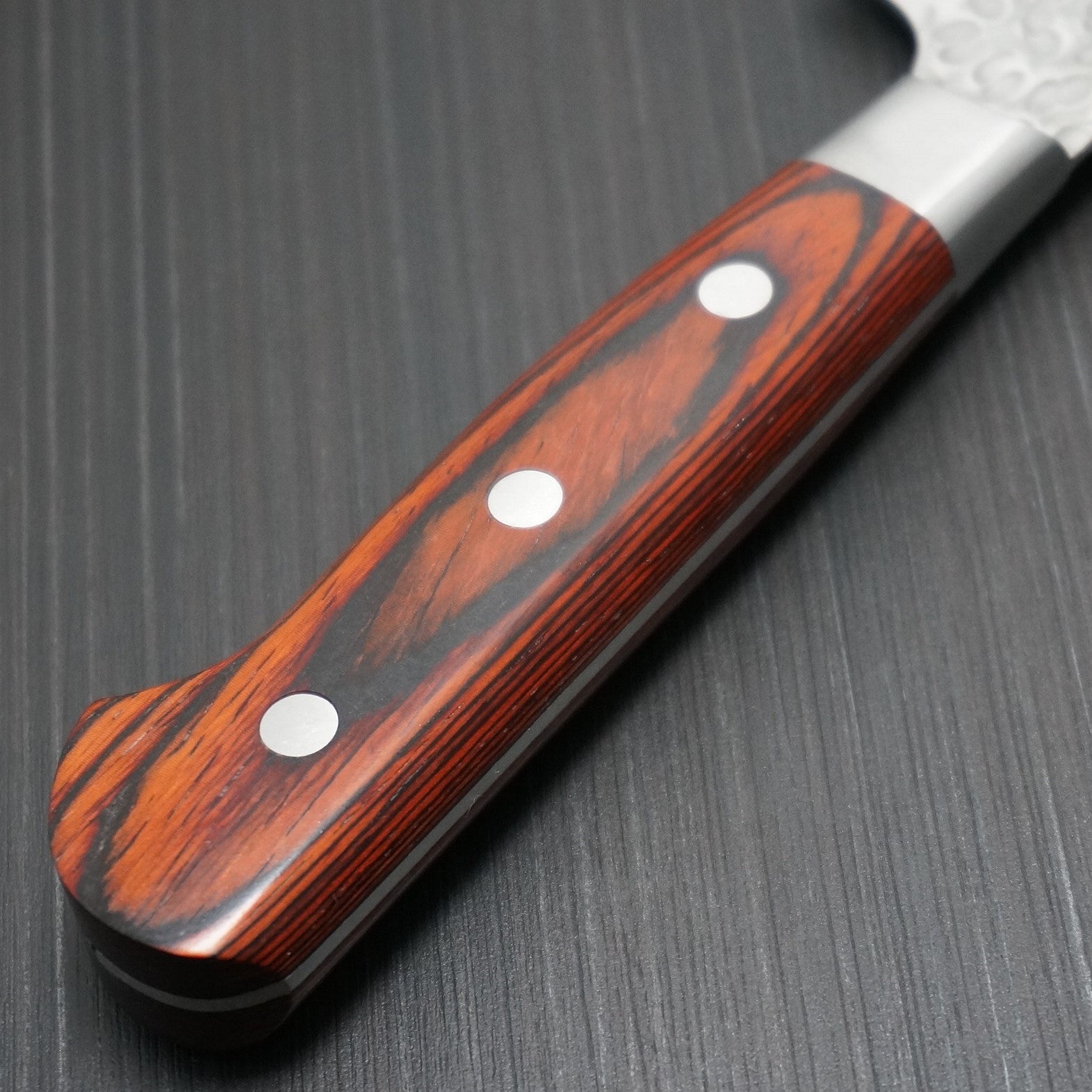 Premium Sakai Takayuki 33-Layer Hammered Damascus VG10 Santoku Knife 180mm - Japanese Kitchen Knife for Slicing, Dicing & Mincing - Perfect for Home Chefs & Professional Cooking