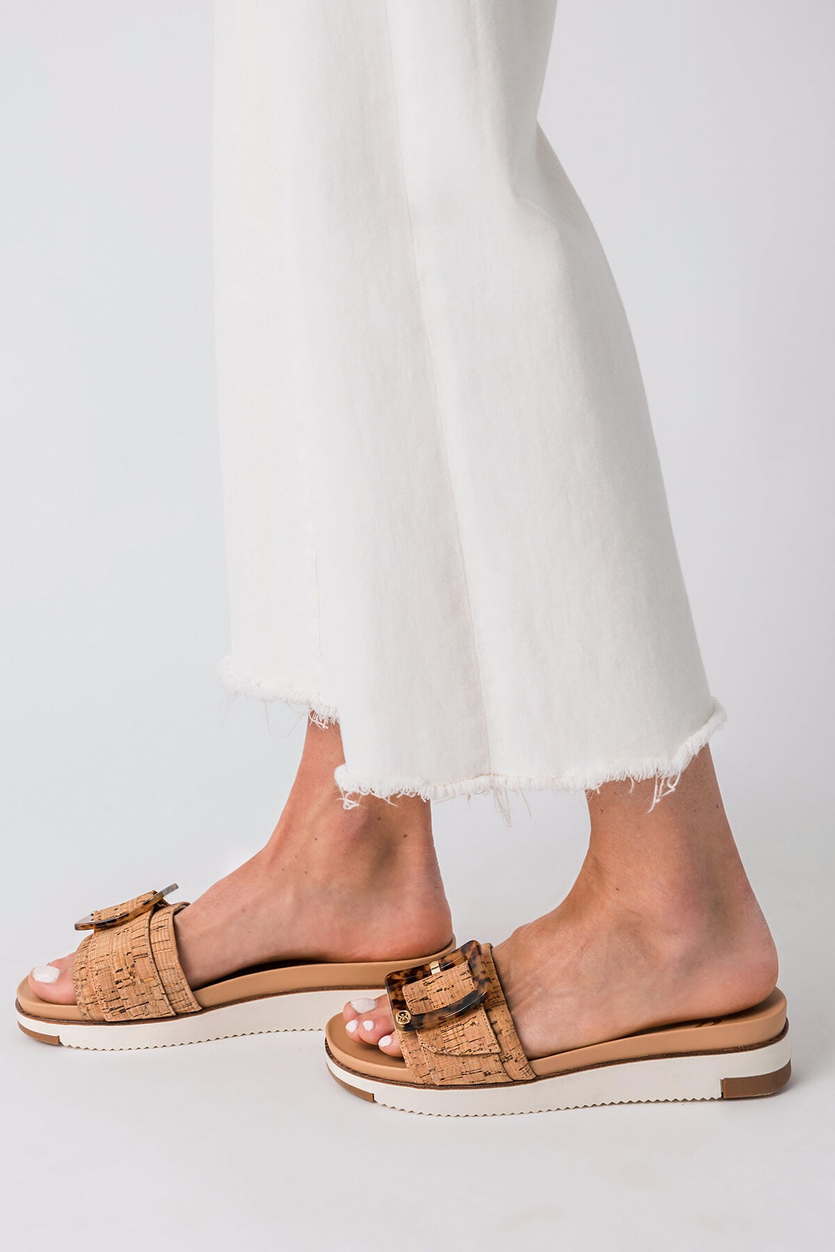 Sam Edelman Ariane Buckle Platform Sandals for Women - Stylish Comfortable Summer Wedge Heel Shoes - Perfect for Beach, Vacation & Casual Outings