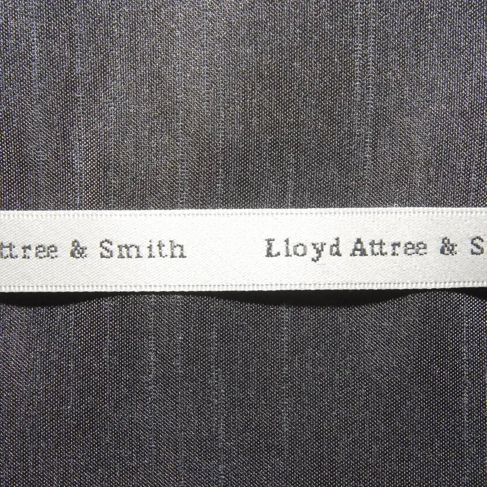 L.A. Smith Grey Plain Polyester Shantung Hank - Premium Sewing Thread for Quilting, Embroidery & Dressmaking