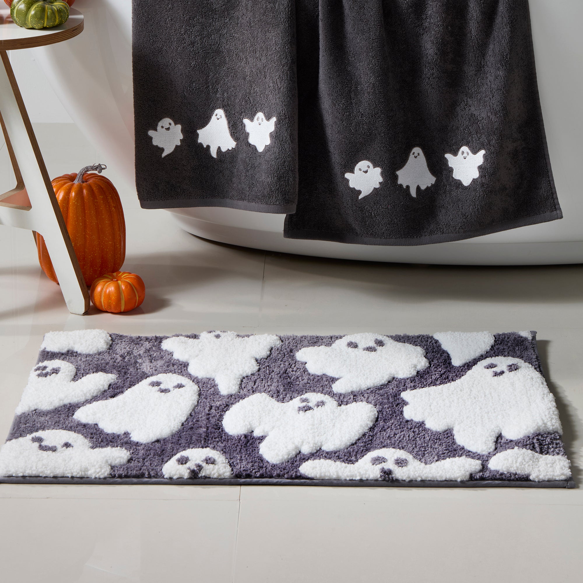 Fusion Spooky Ghosts Bath Mat - Soft Non-Slip Grey Bathroom Rug for Halloween Decor, Kids & Adults - Perfect for Bathroom, Shower, and Laundry Room Floor